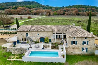 Vente Maison de luxe Pont-Saint-Esprit 20&nbsp;Pièces 1470&nbsp;m²