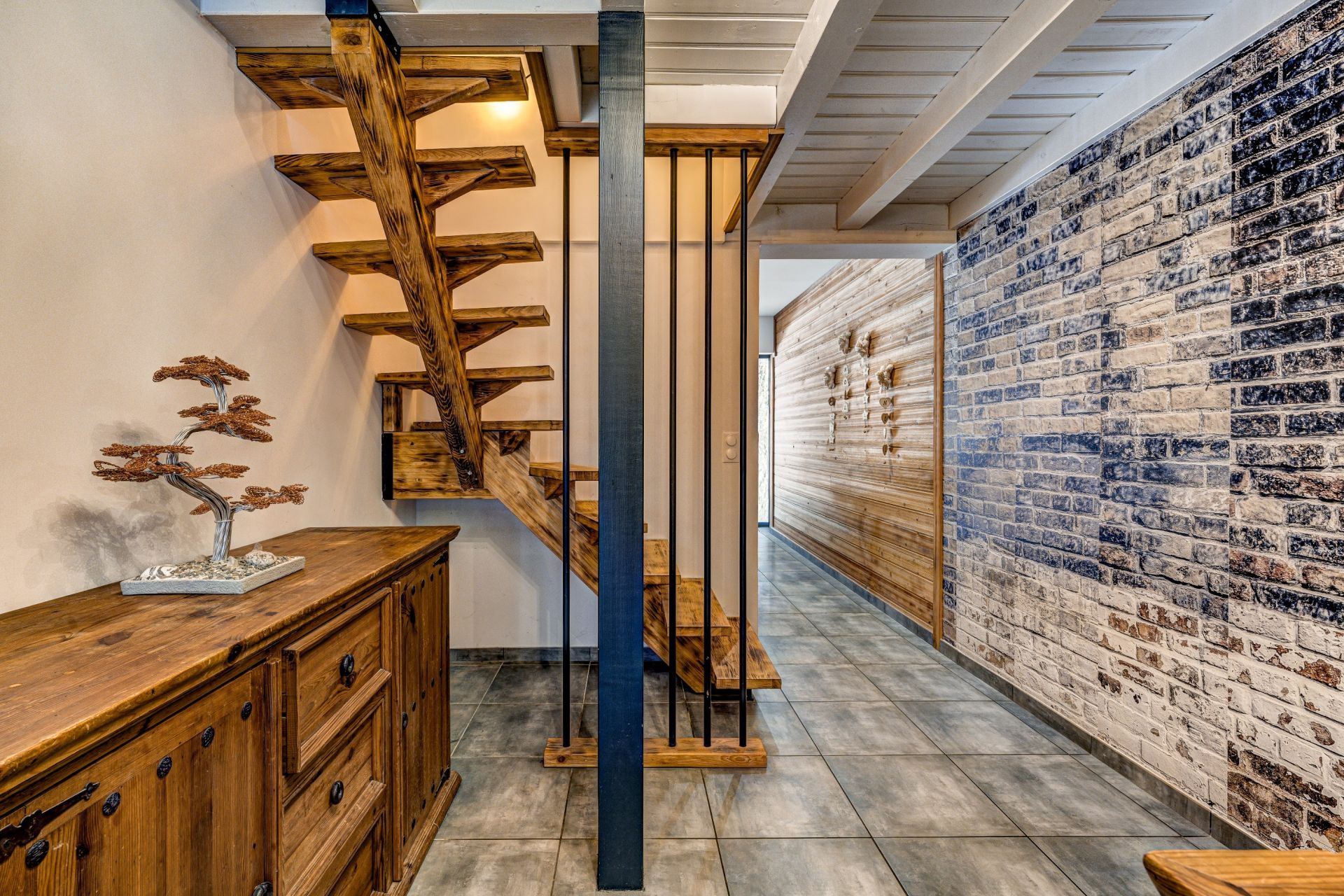 luxury chalet 5 Rooms for sale on CHAMONIX MONT BLANC (74400)