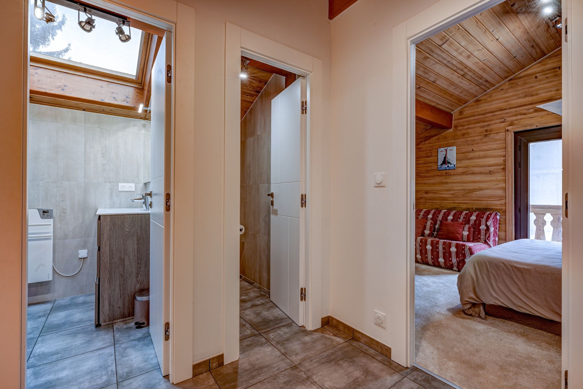 luxury chalet 5 Rooms for sale on CHAMONIX MONT BLANC (74400)
