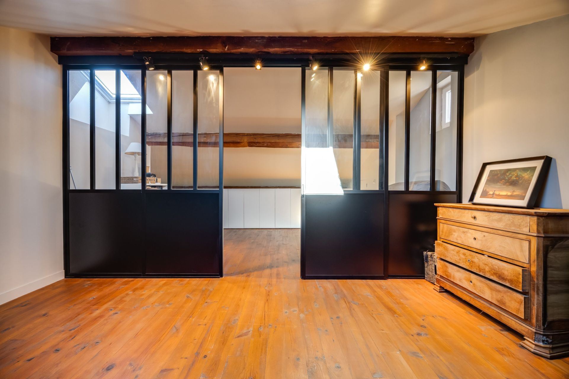 luxury house 8 Rooms for sale on PERPIGNAN (66000)