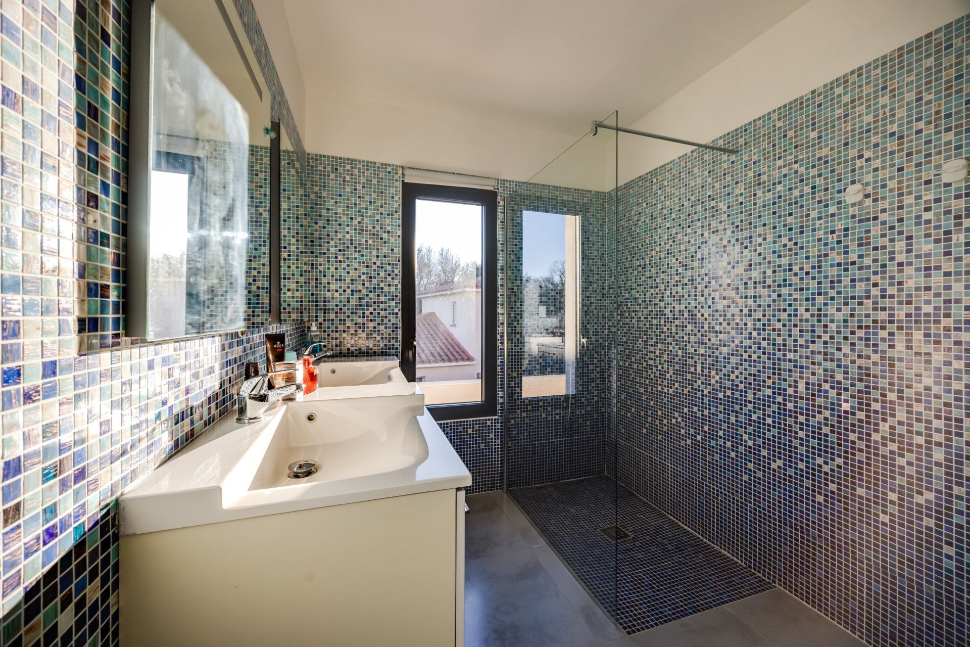 luxury house 6 Rooms for sale on TOULOUGES (66350)