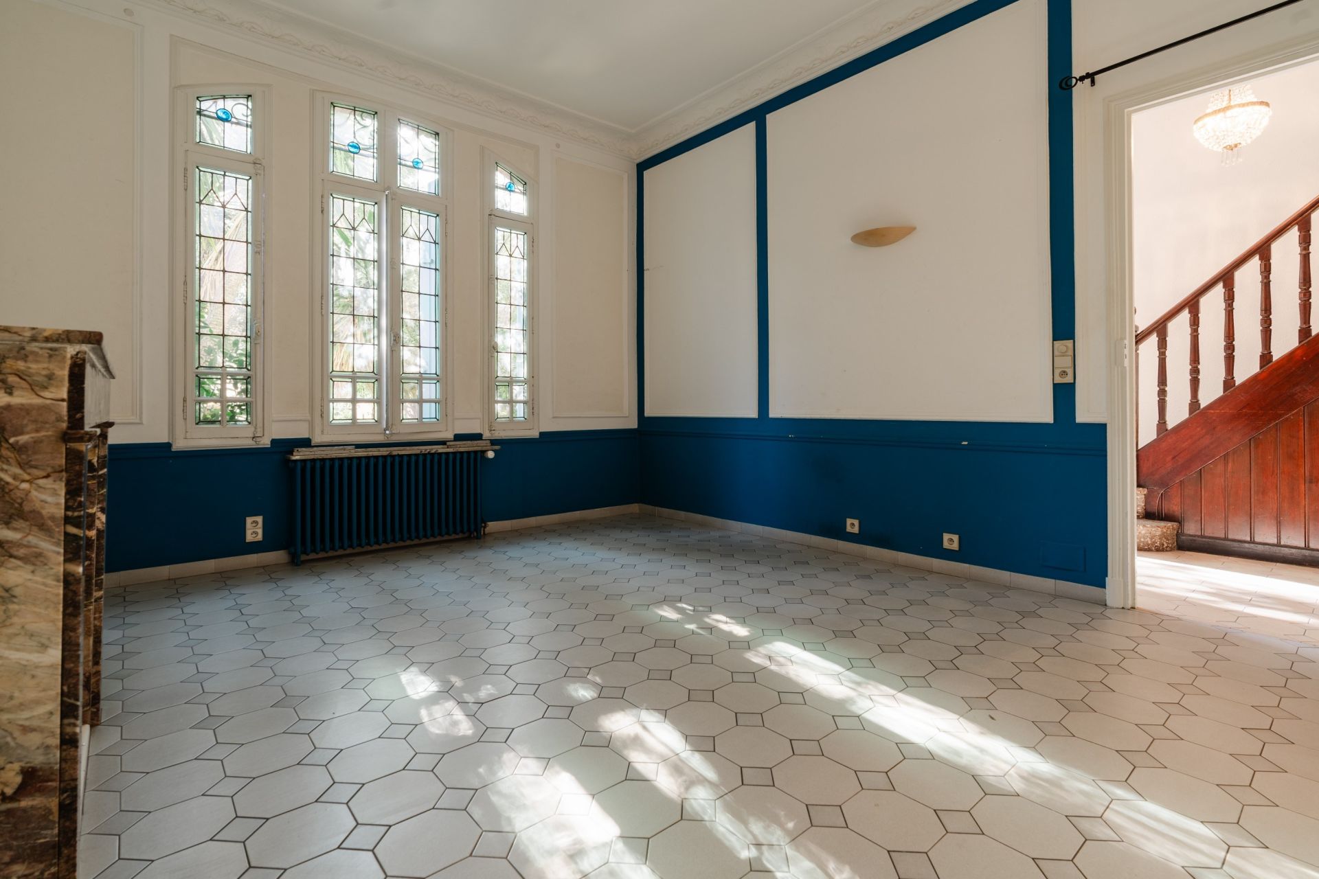 luxury house 8 Rooms for sale on PERPIGNAN (66000)