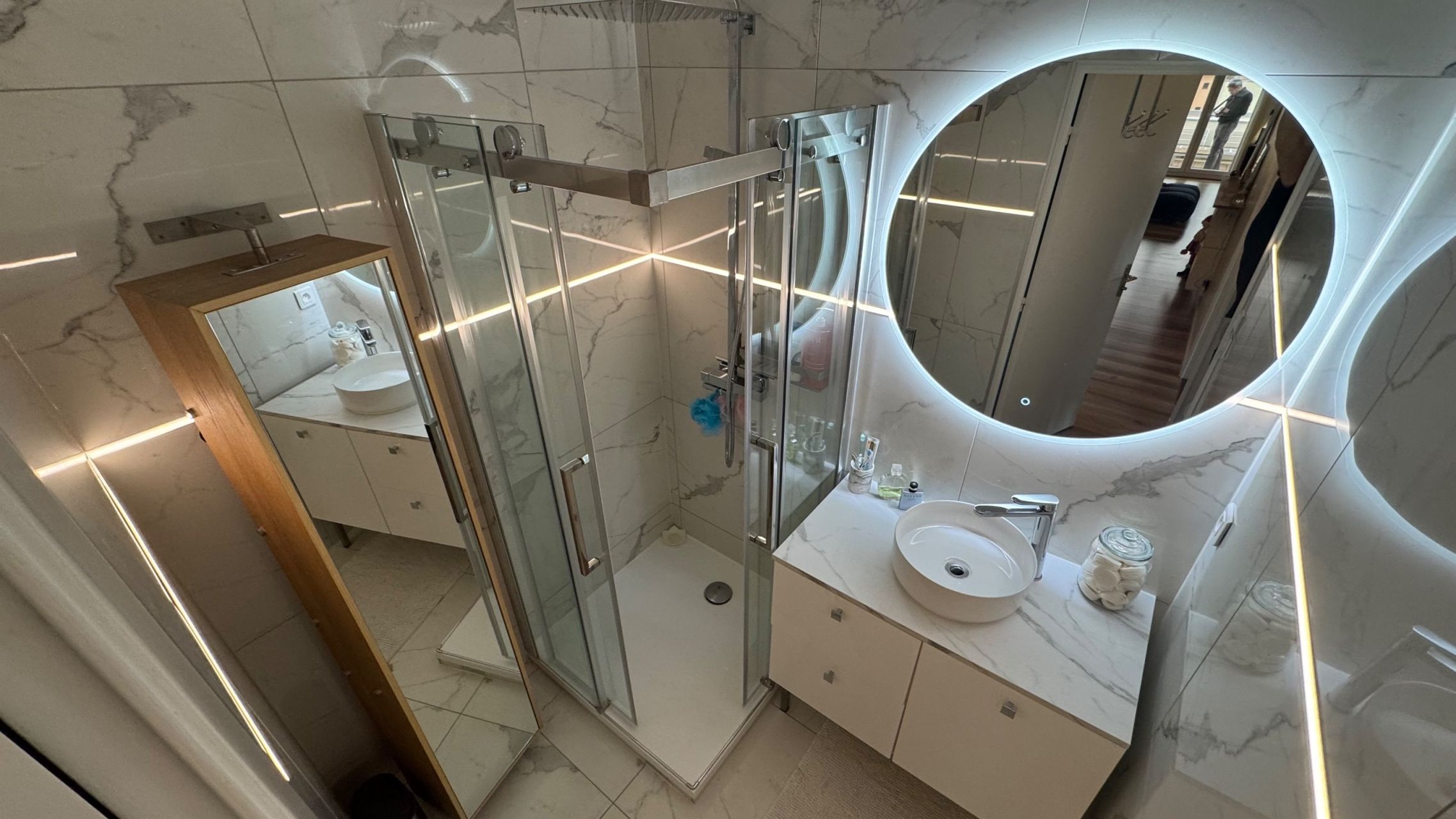 luxury apartment 3 Rooms for sale on GAILLARD (74240)