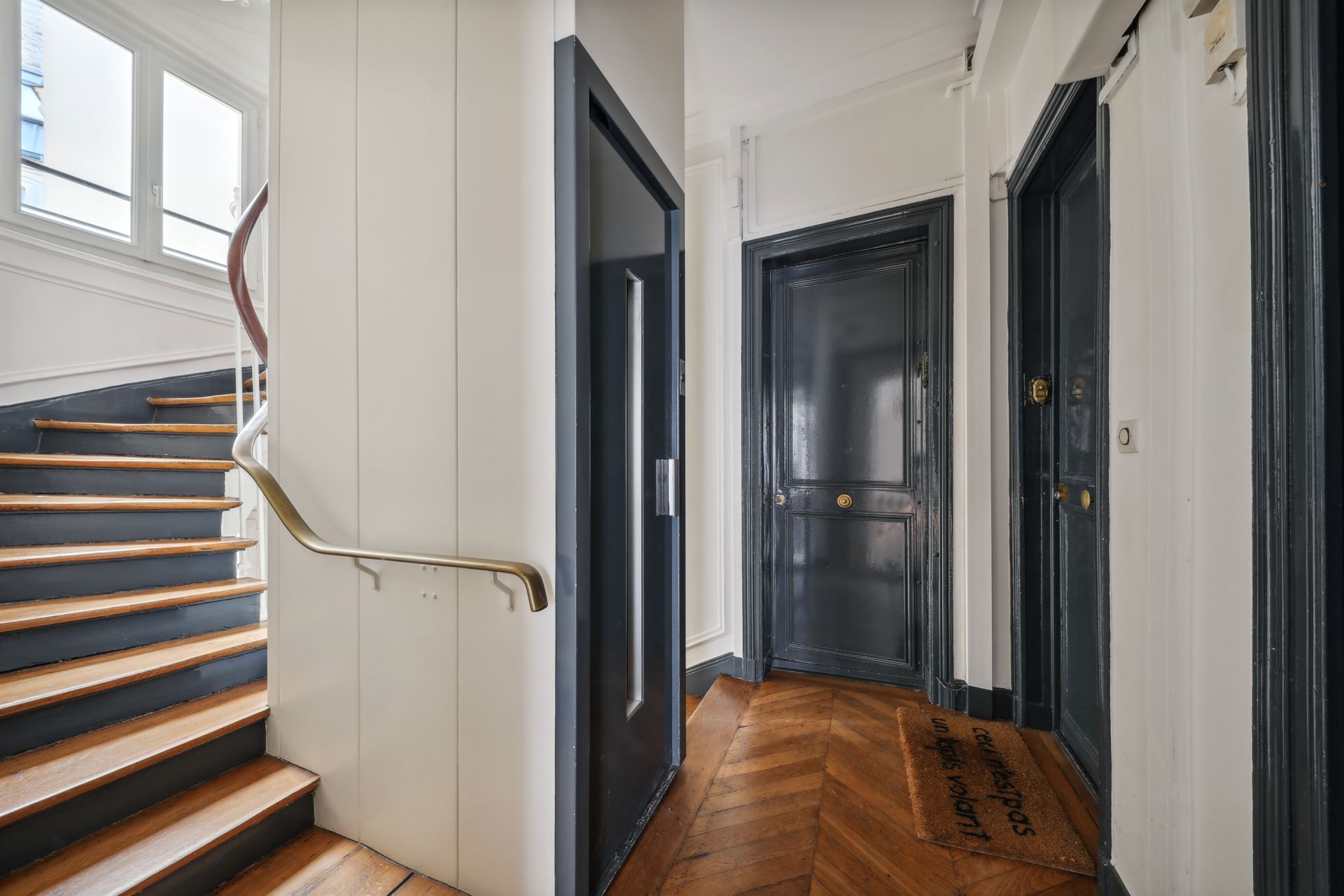 appartement de luxe 2 Pièces en location sur PARIS (75008)