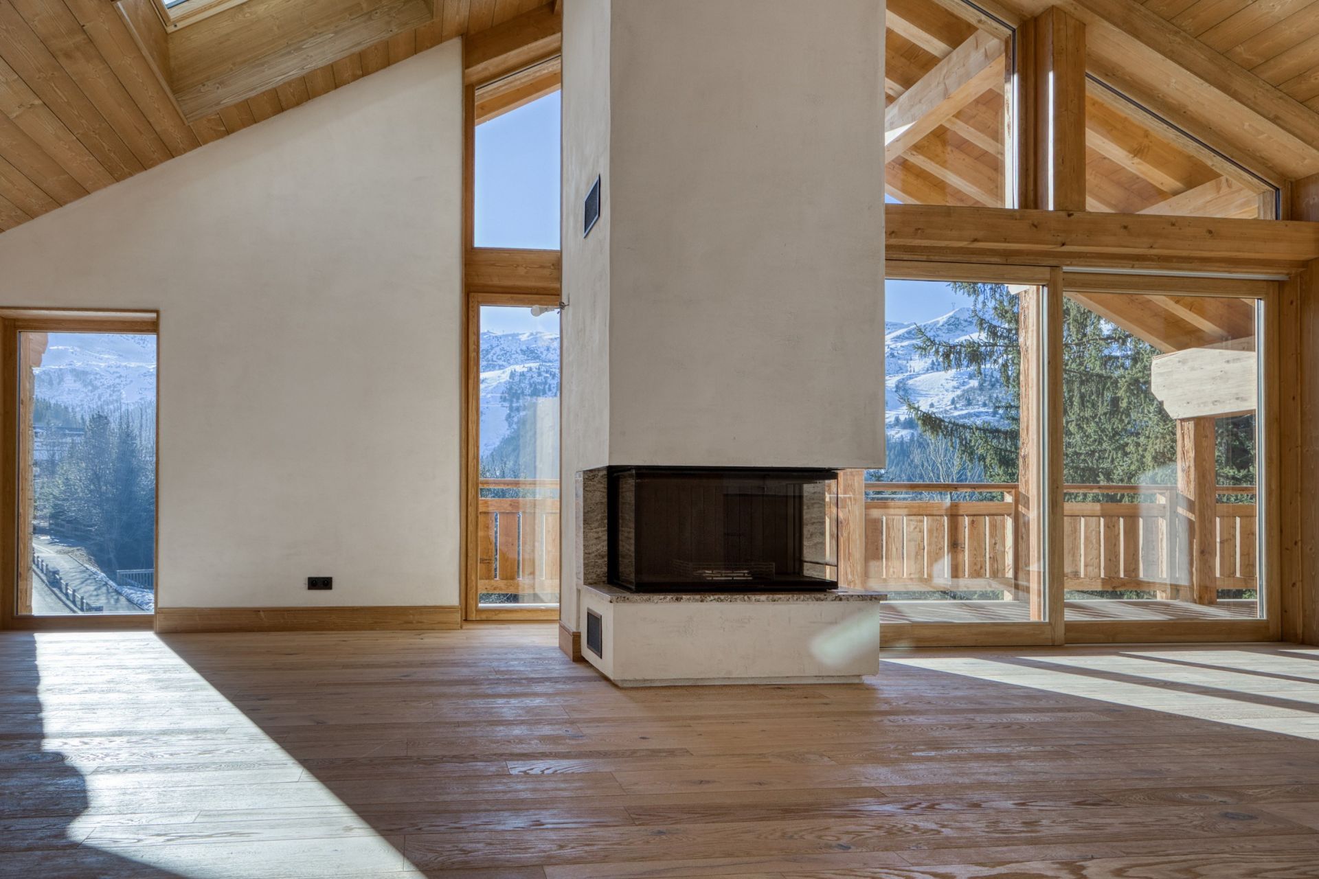 chalet de luxe 7 Pièces en vente sur MERIBEL LES ALLUES (73550)