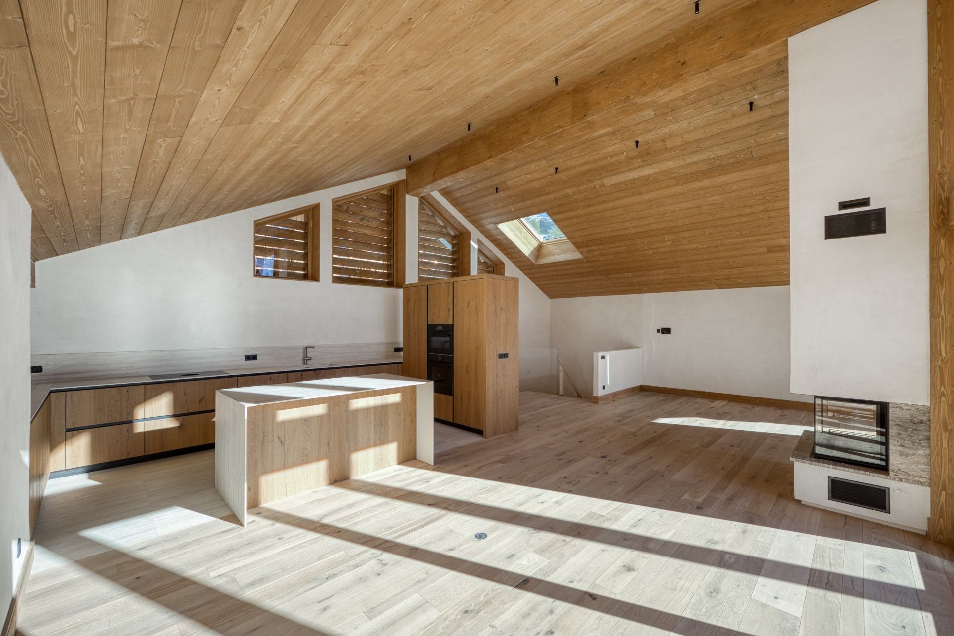 chalet de luxe 7 Pièces en vente sur MERIBEL LES ALLUES (73550)