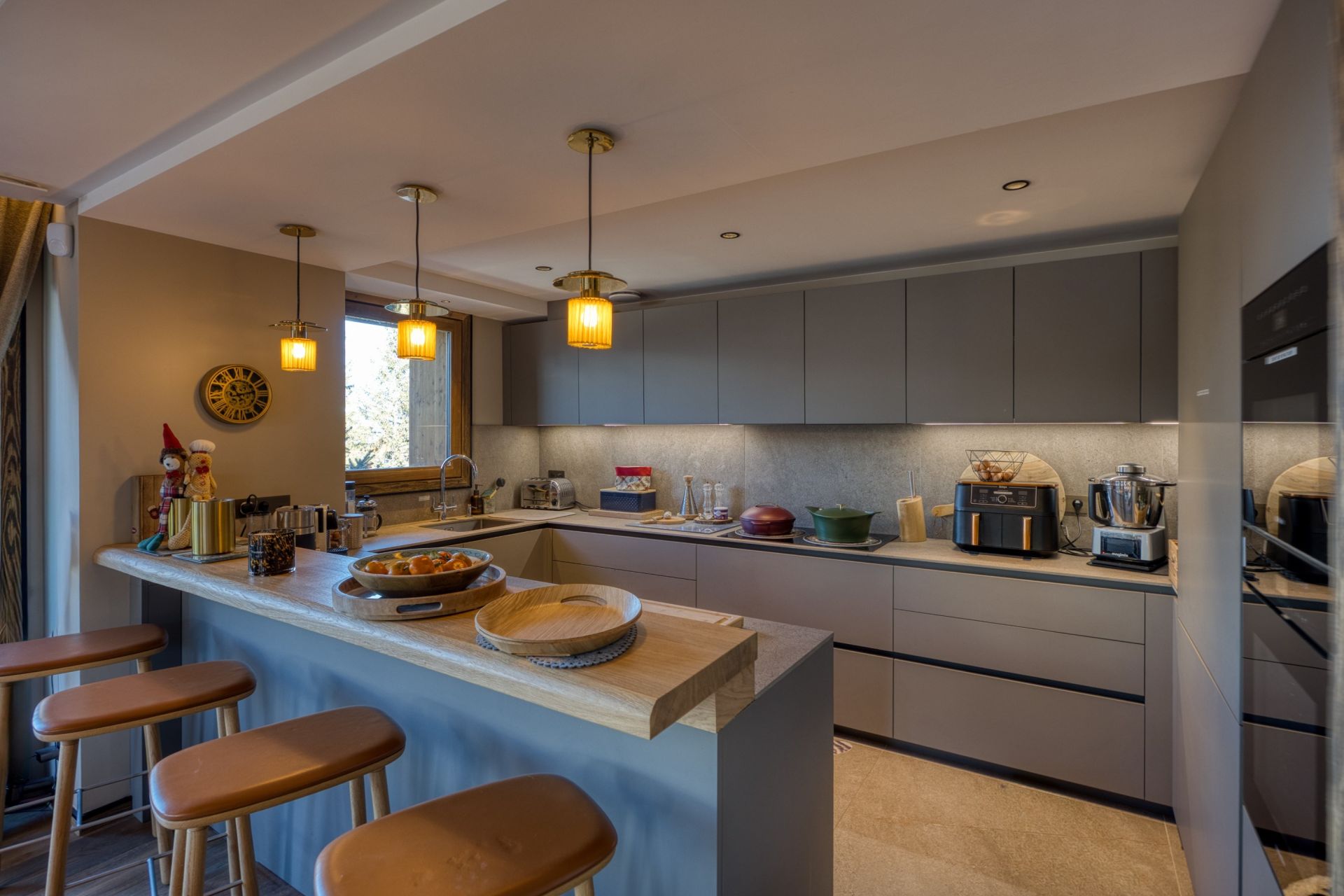 chalet de luxe 10 Pièces en vente sur MERIBEL LES ALLUES (73550)