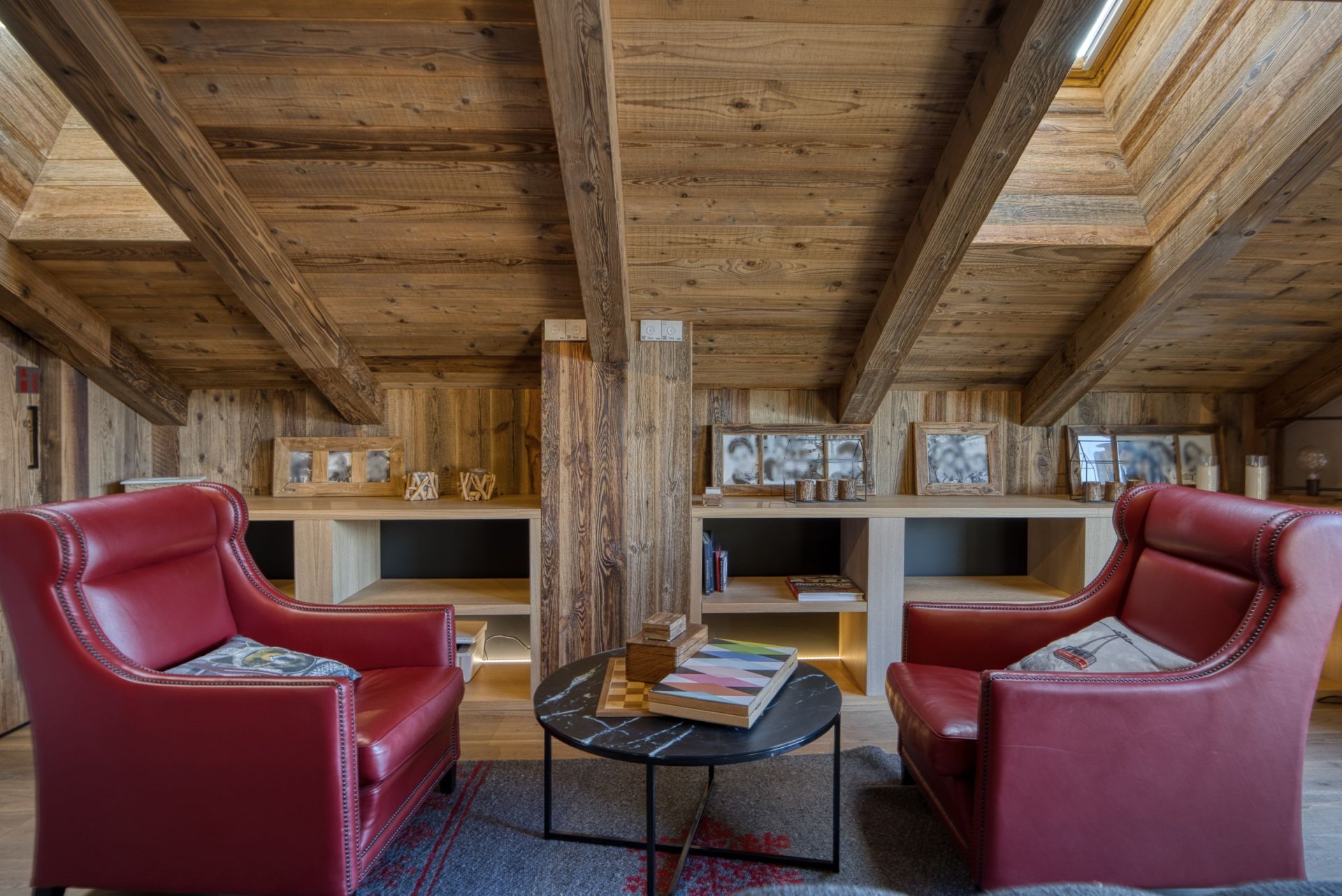 chalet de luxe 10 Pièces en vente sur MERIBEL LES ALLUES (73550)