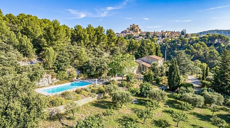 maison de luxe 7 Pièces en vente sur LE BARROUX (84330)