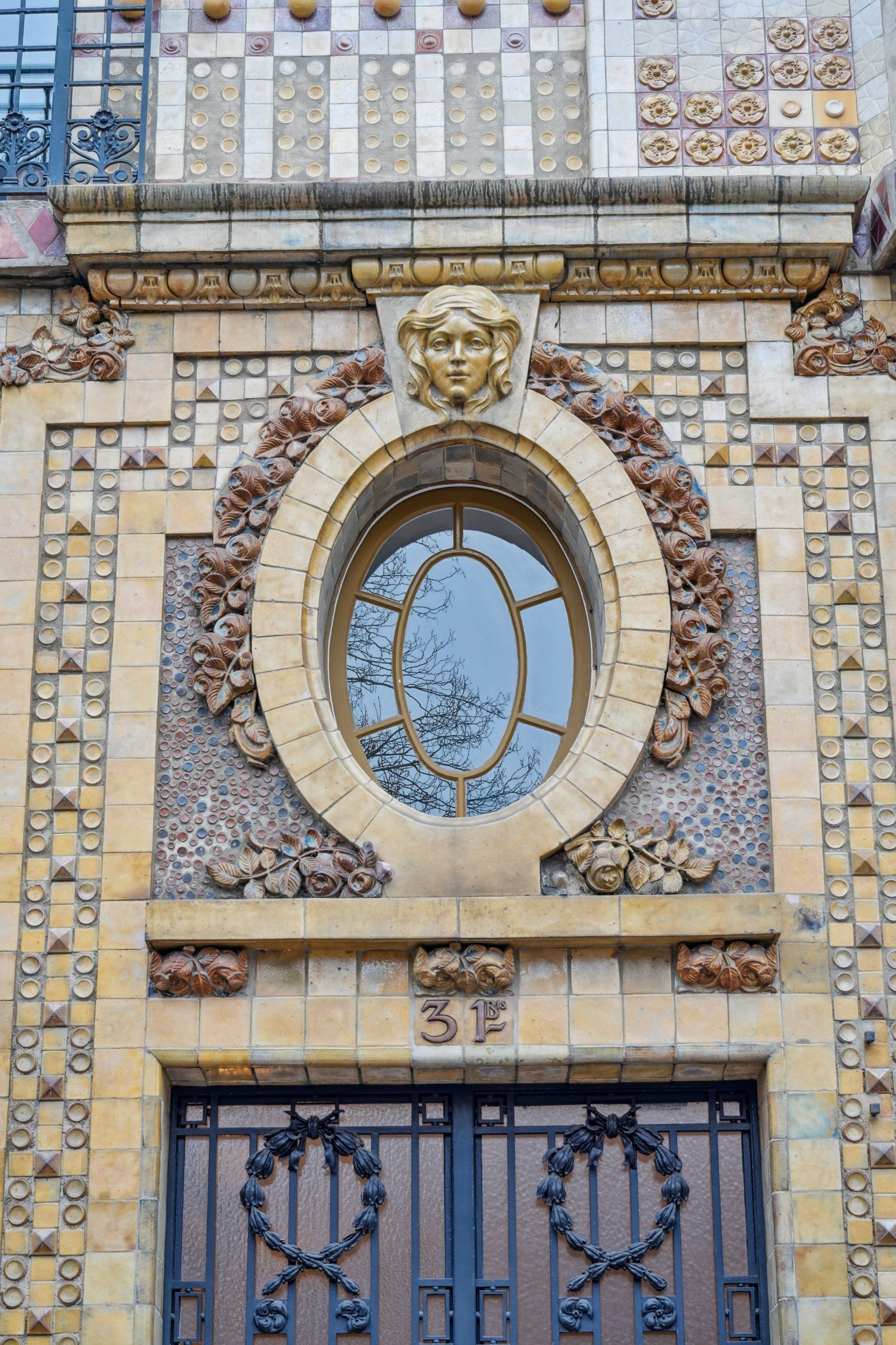 luxury artist studio 2 Rooms for sale on PARIS (75014)