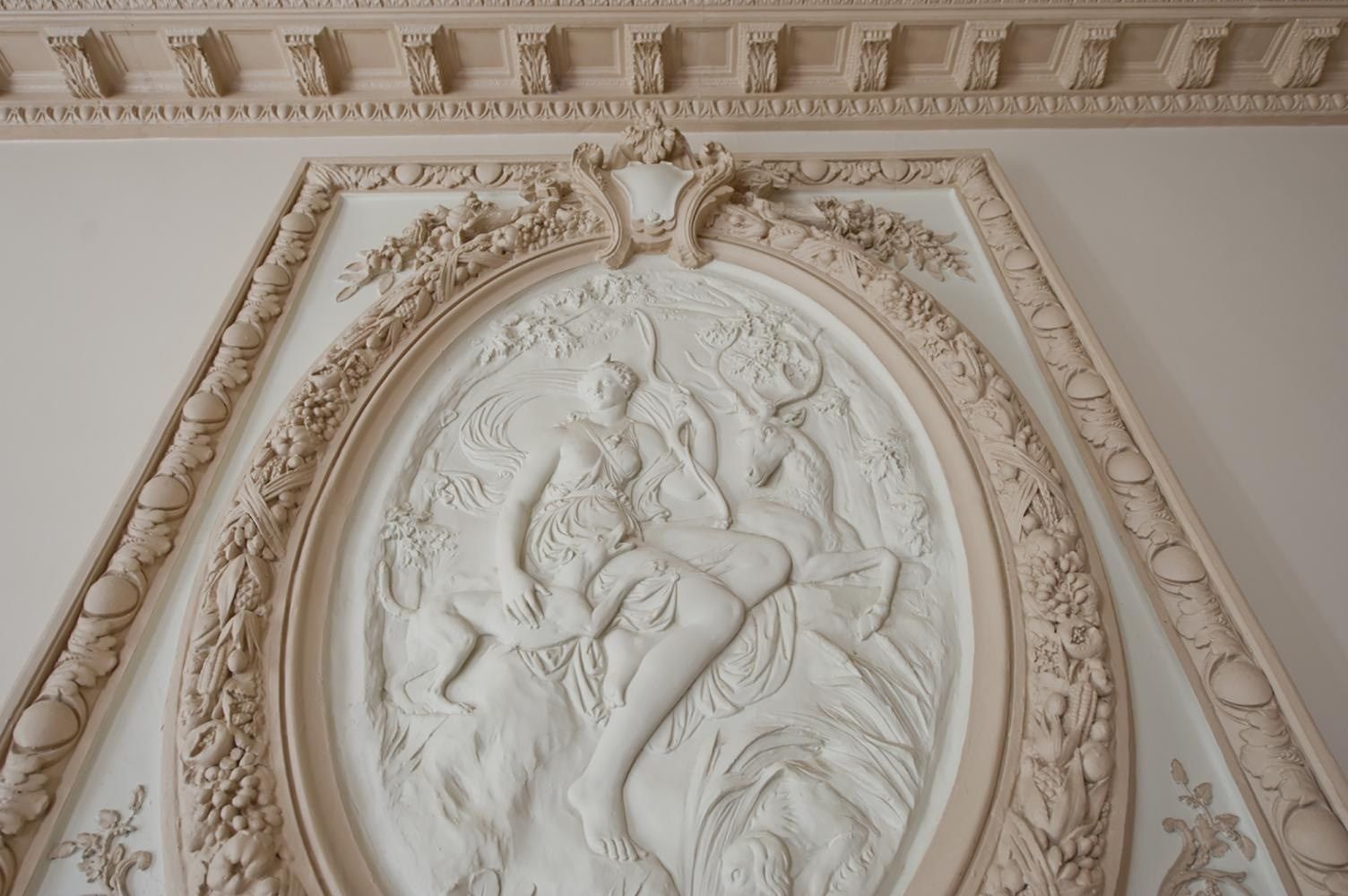 mansion 17 Rooms for sale on CANET (11200)