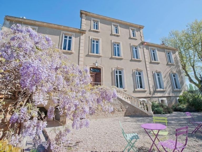 mansion 16 Rooms for sale on CANET (11200)