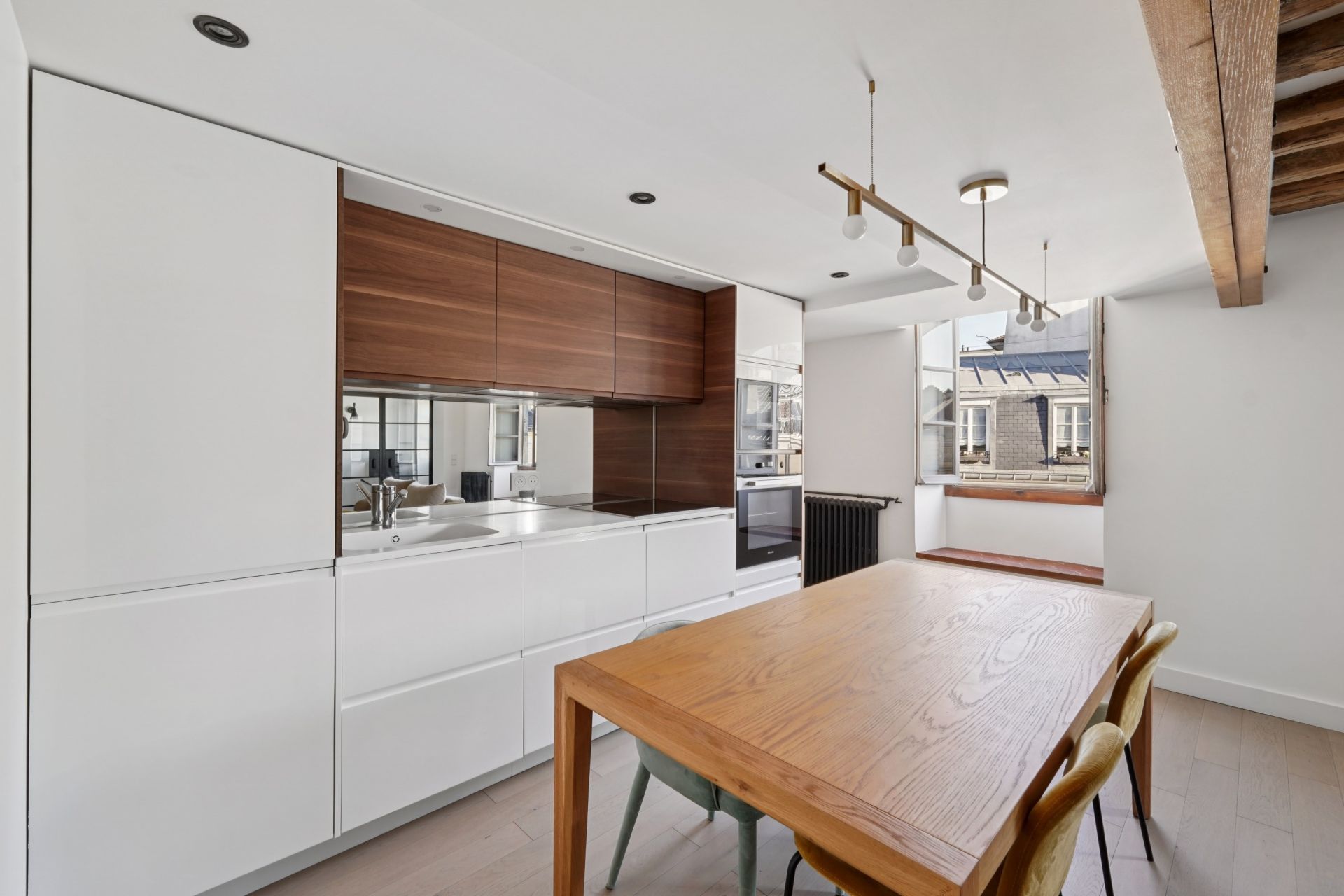 luxury apartment 4 Rooms for sale on PARIS (75006)
