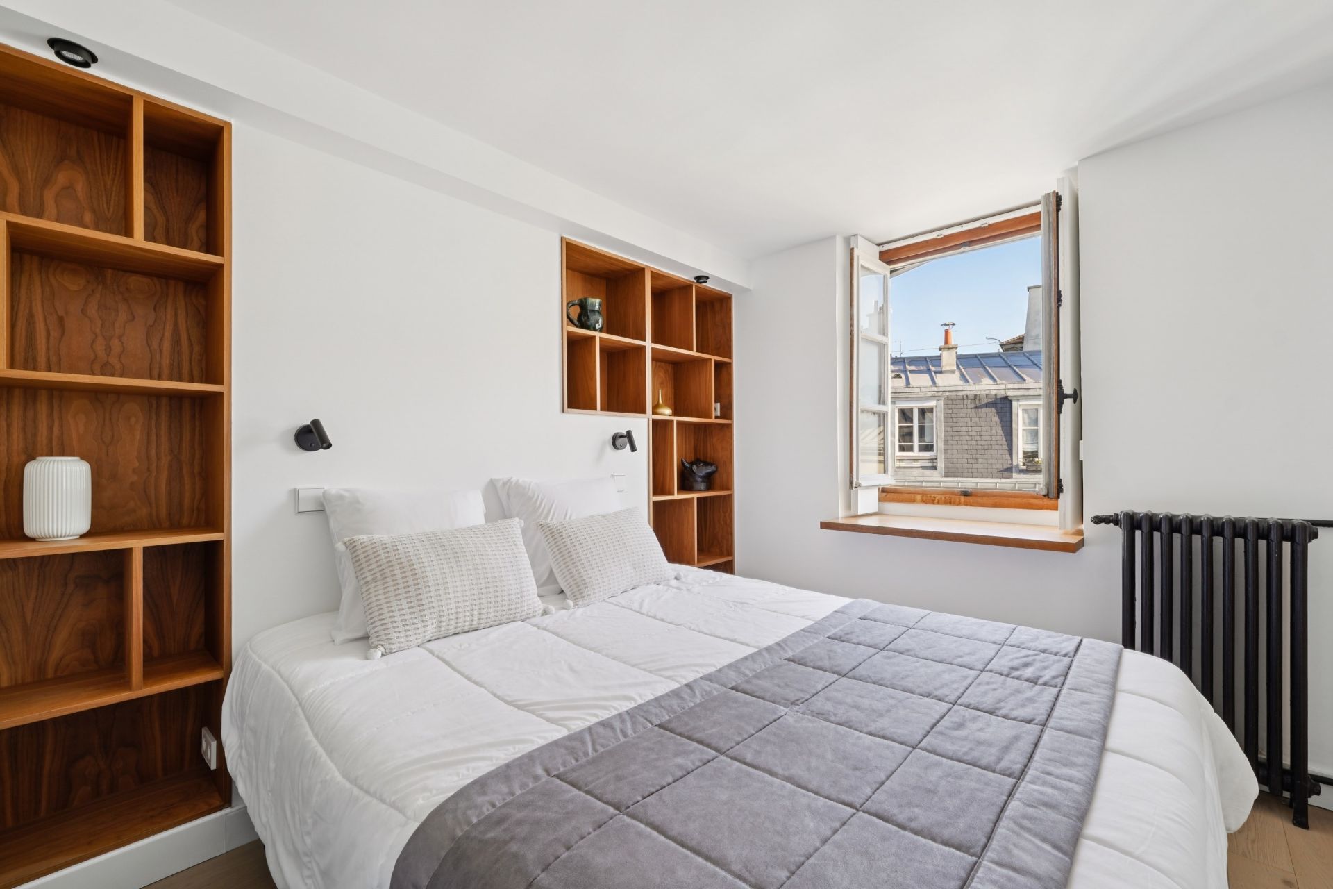 luxury apartment 4 Rooms for sale on PARIS (75006)