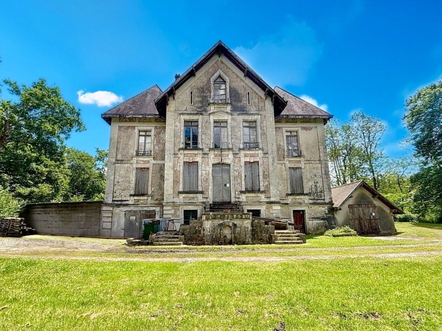 château 20 Pièces en vente sur TARNOS (40220)