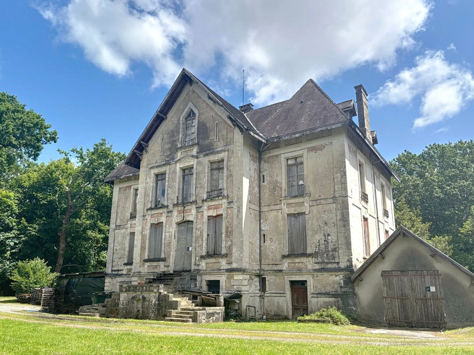 château 20 Pièces en vente sur TARNOS (40220)