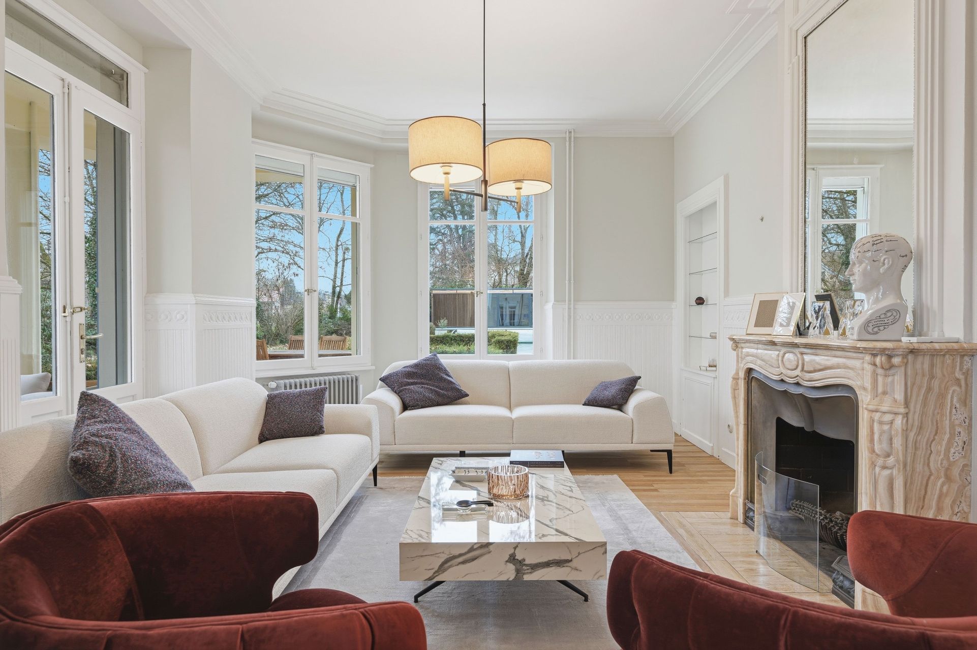 luxury house 9 Rooms for sale on DIVONNE LES BAINS (01220)