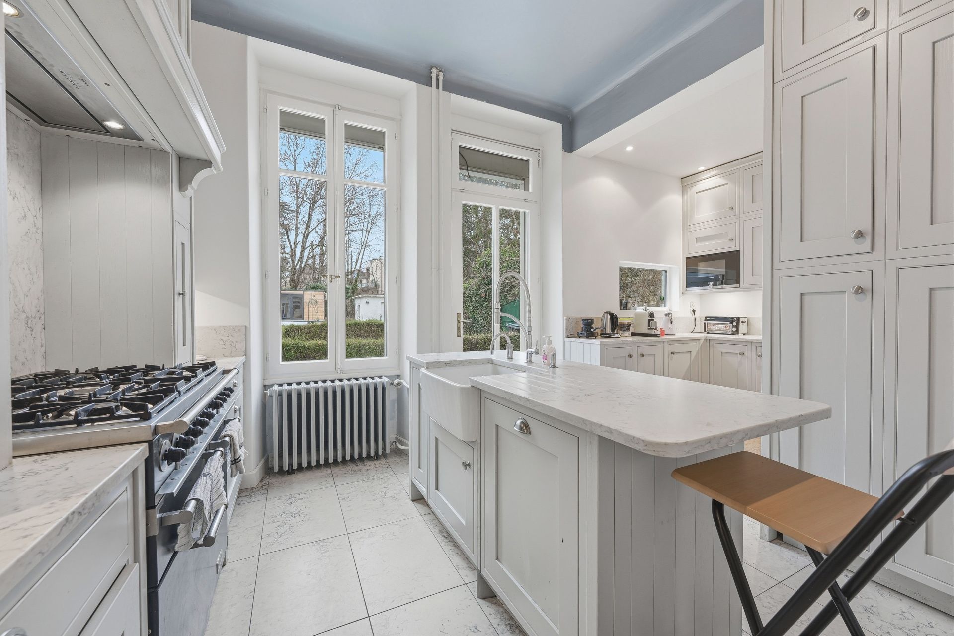 luxury house 9 Rooms for sale on DIVONNE LES BAINS (01220)