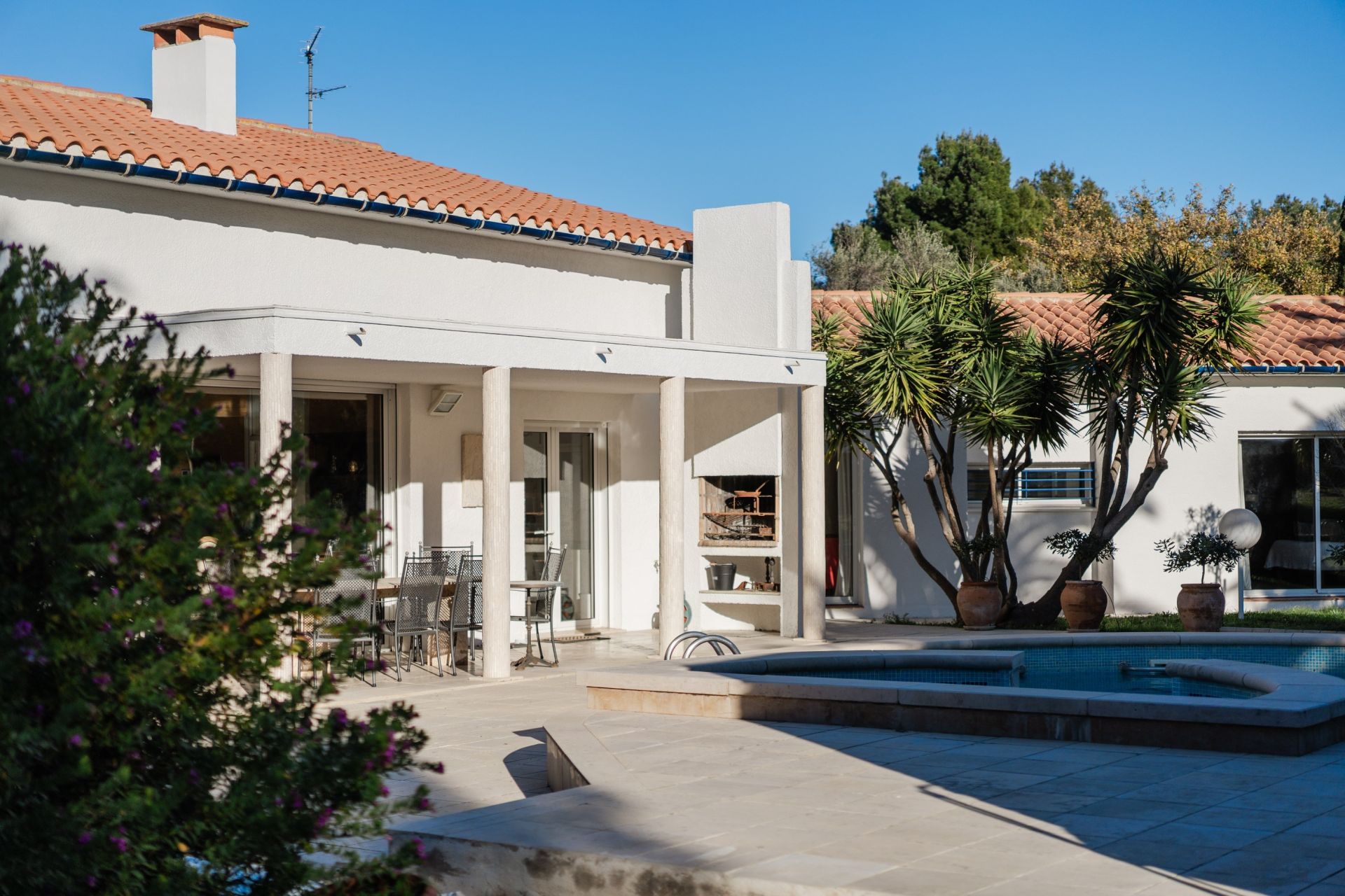 luxury house 5 Rooms for sale on PERPIGNAN (66000)