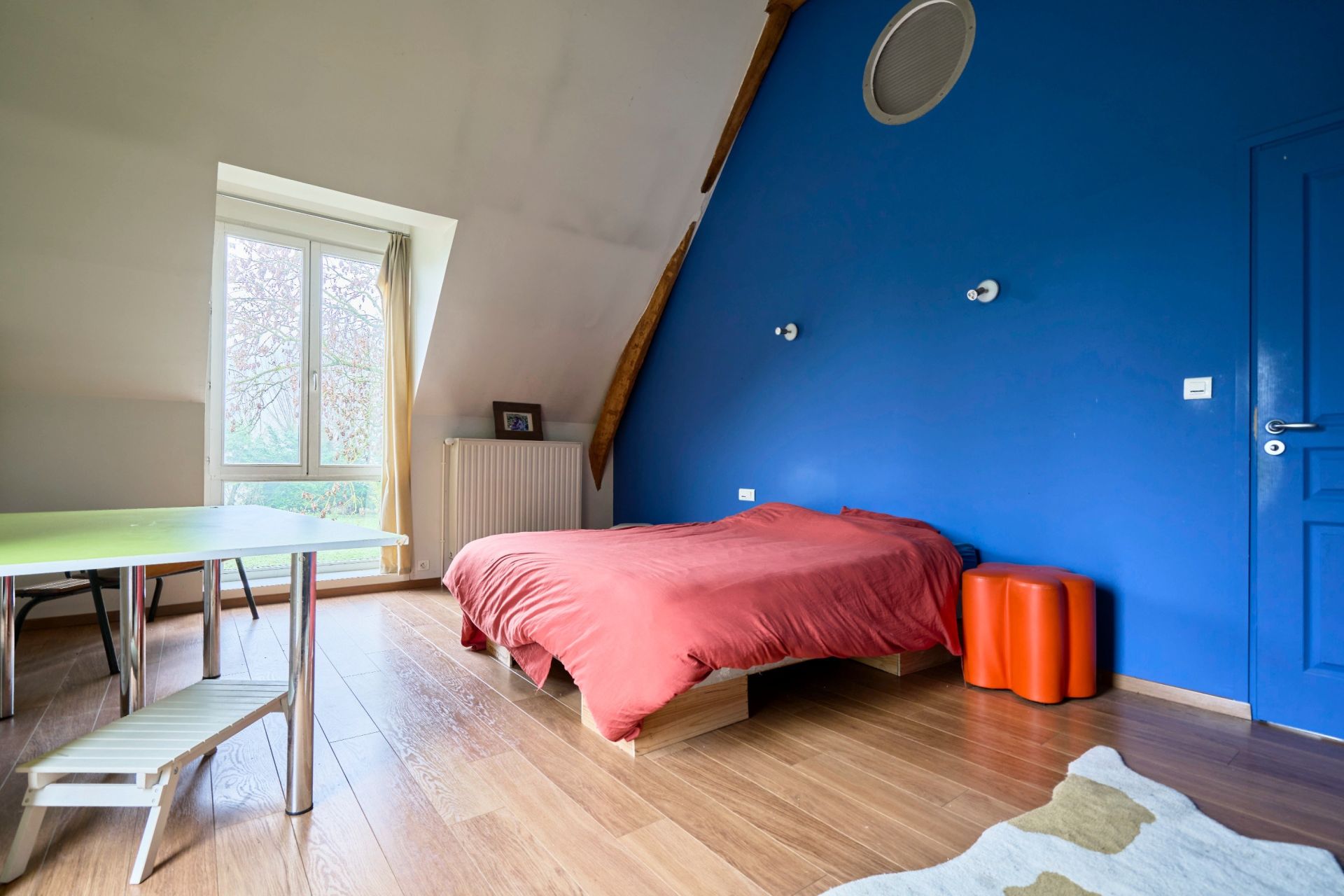 luxury house 9 Rooms for sale on HEM (59510)