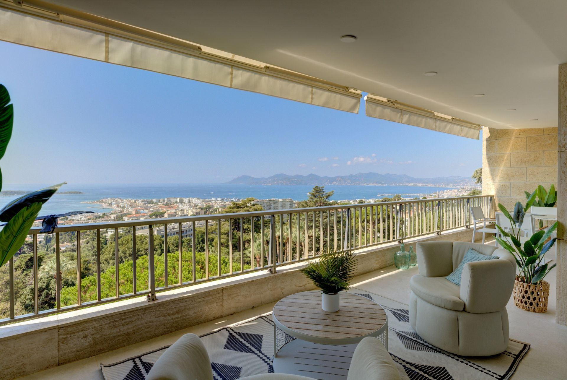 appartement de luxe 4 Pièces en vente sur CANNES (06400)