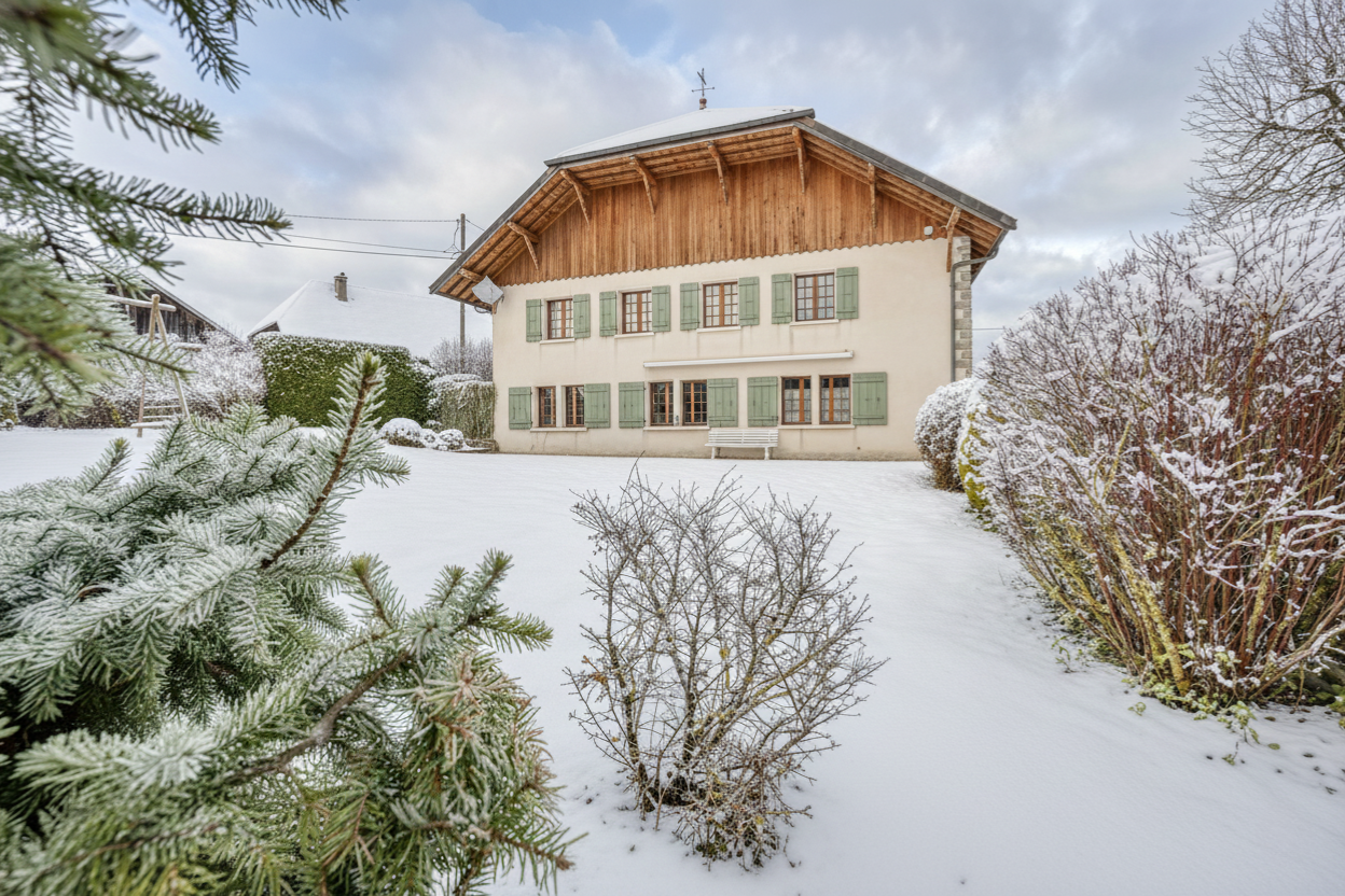 maison de luxe 12 Pièces en vente sur ETAUX (74800)