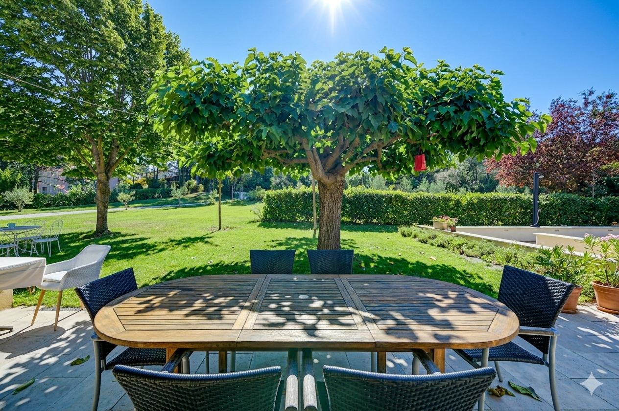 luxury house 10 Rooms for sale on AIX EN PROVENCE (13100)