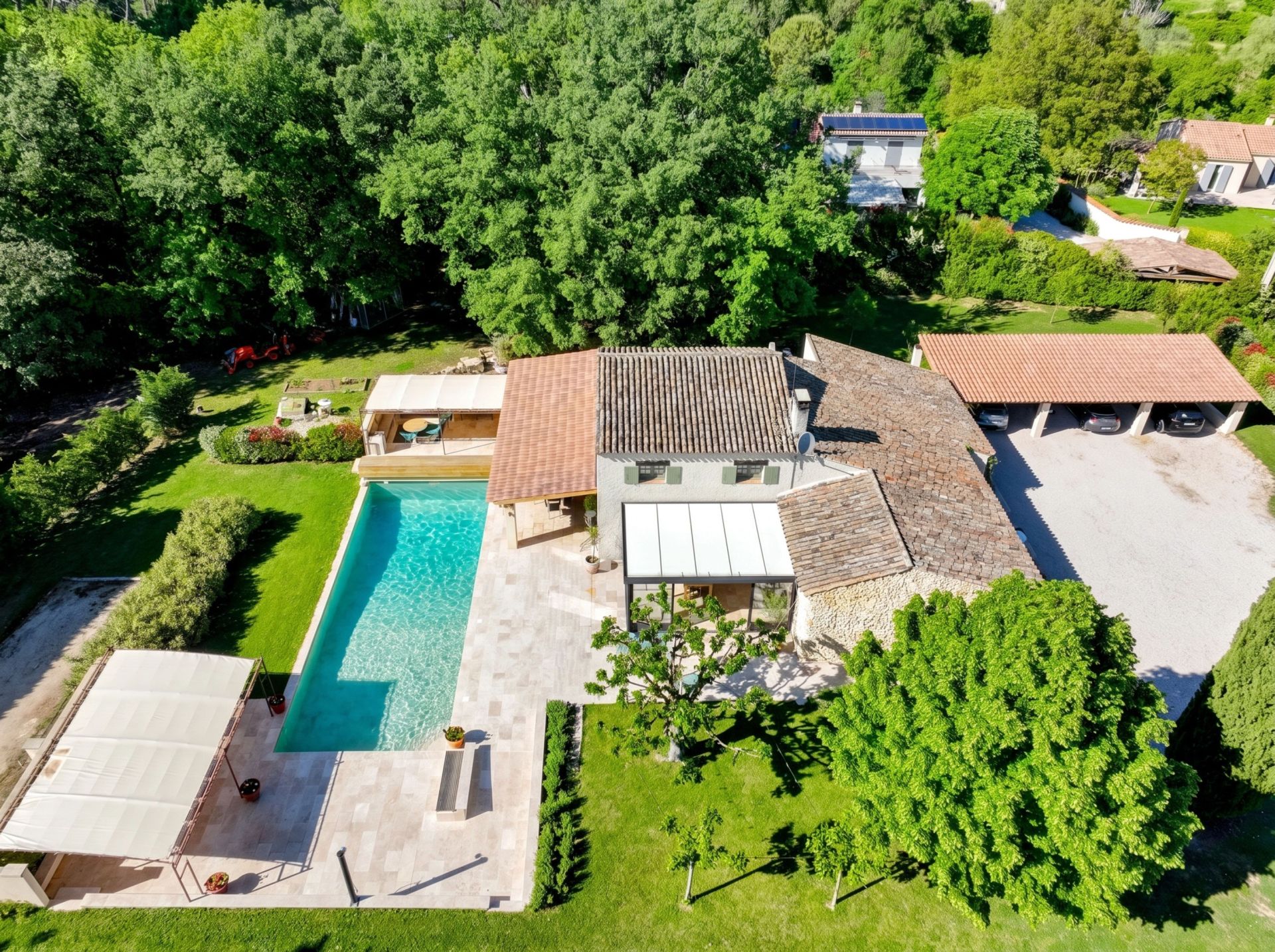 luxury house 10 Rooms for sale on AIX EN PROVENCE (13100)