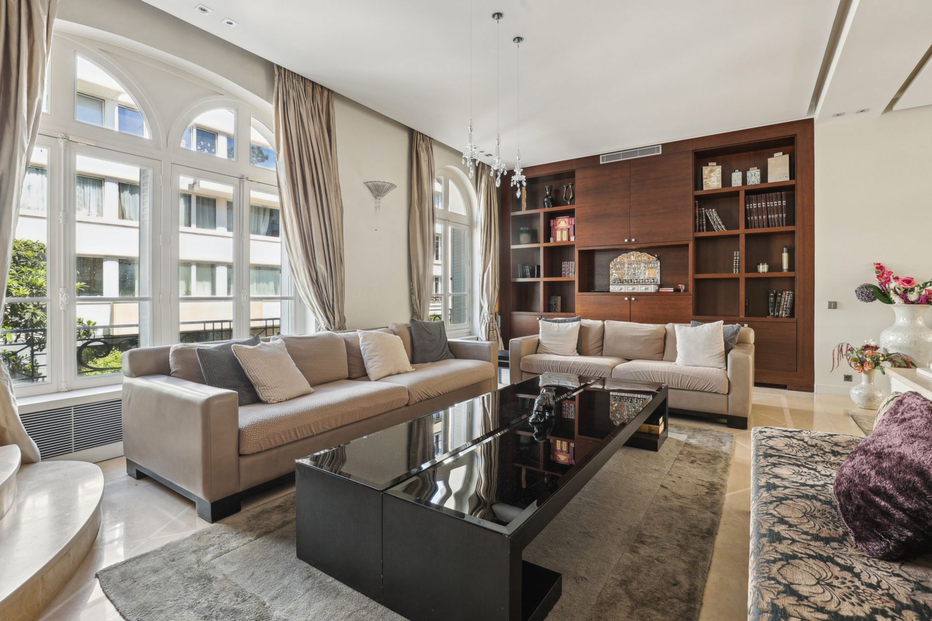 luxury house 12 Rooms for sale on NEUILLY SUR SEINE (92200)