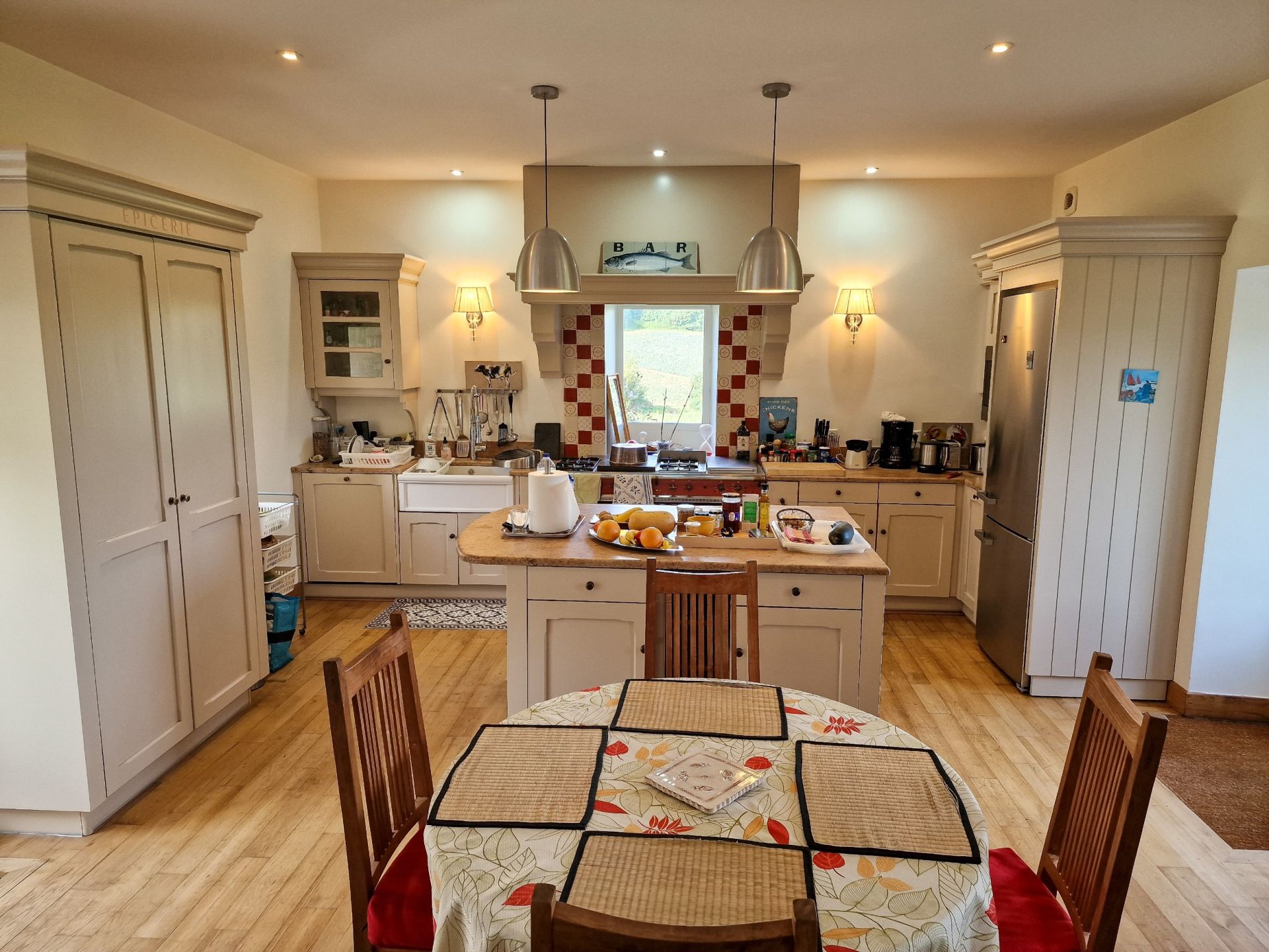luxury house 14 Rooms for sale on PENVENAN (22710)
