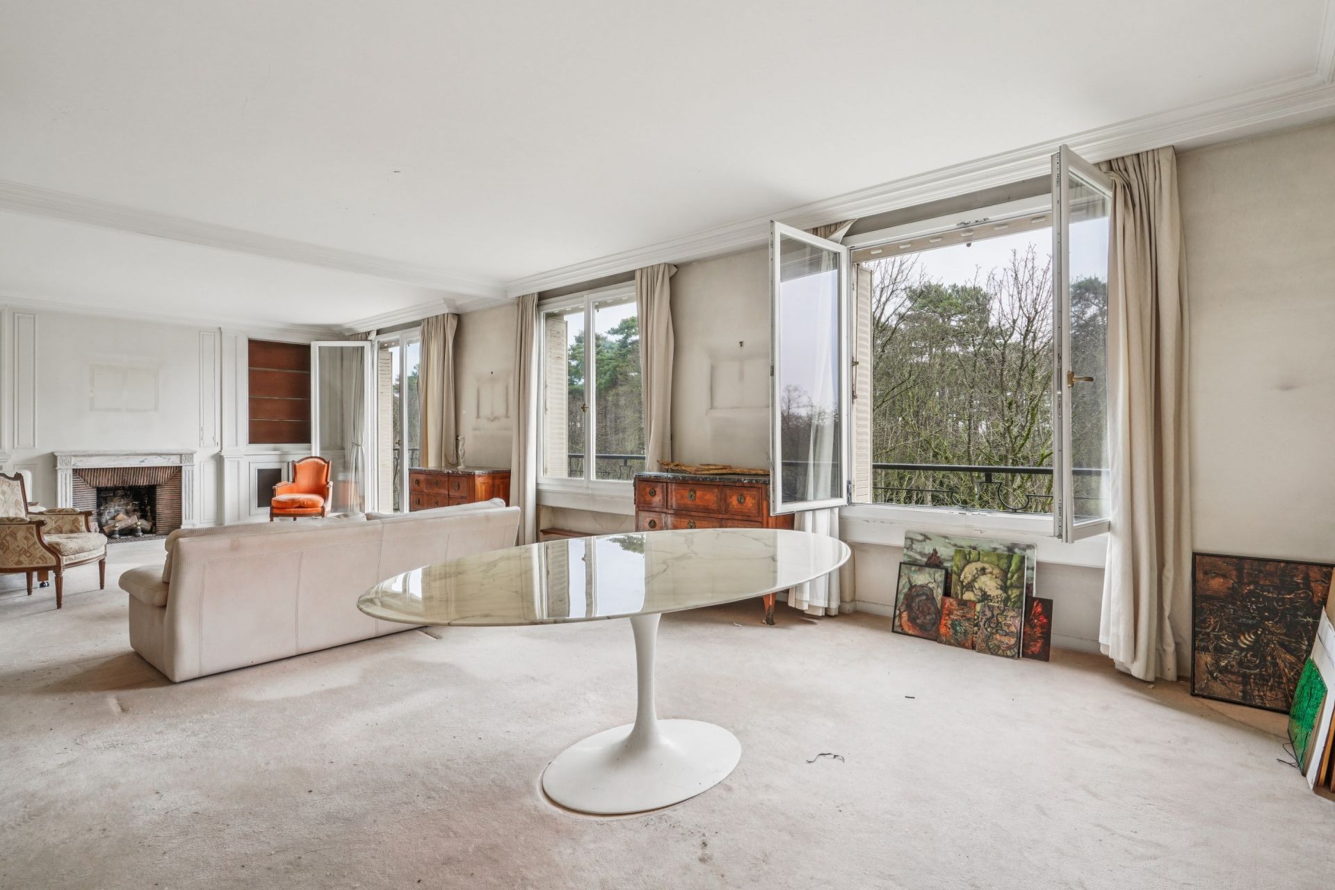 luxury apartment 5 Rooms for sale on NEUILLY SUR SEINE (92200)