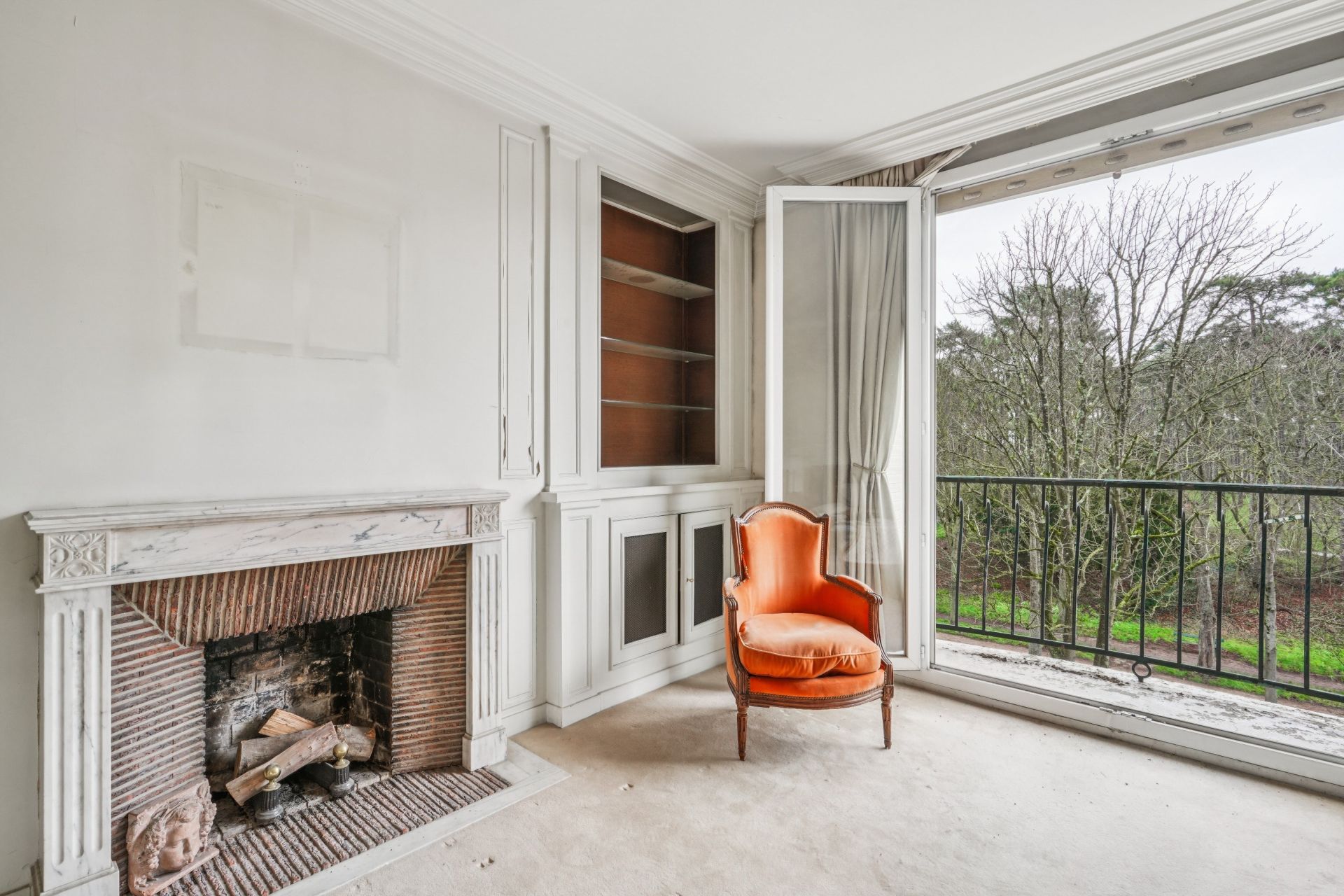luxury apartment 5 Rooms for sale on NEUILLY SUR SEINE (92200)