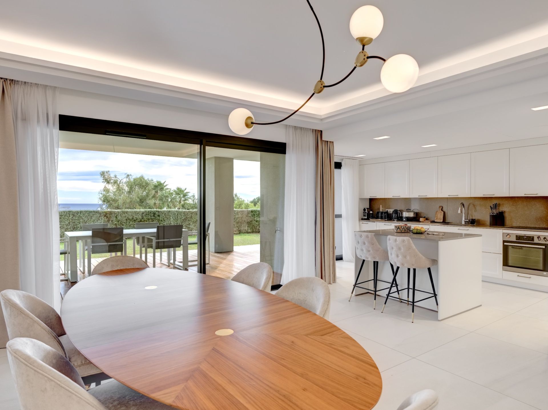 appartement de luxe 4 Pièces en vente sur VALLAURIS (06220)