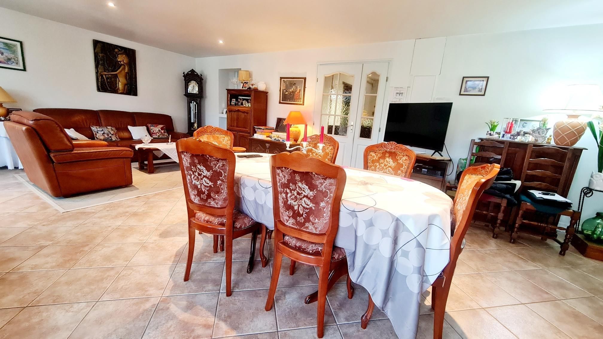 maison de luxe 7 Pièces en vente sur BEAUMONT EN AUGE (14950)