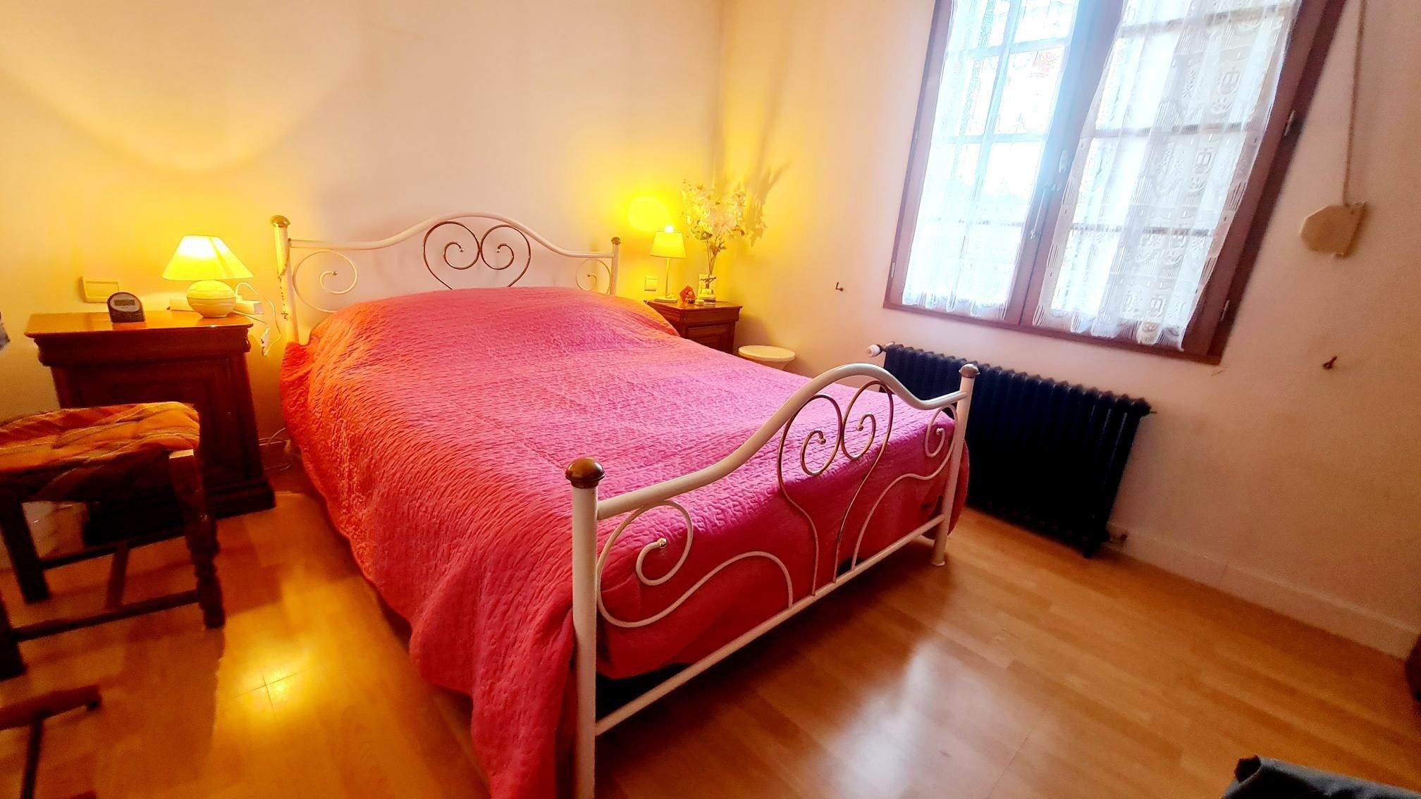 maison de luxe 7 Pièces en vente sur BEAUMONT EN AUGE (14950)