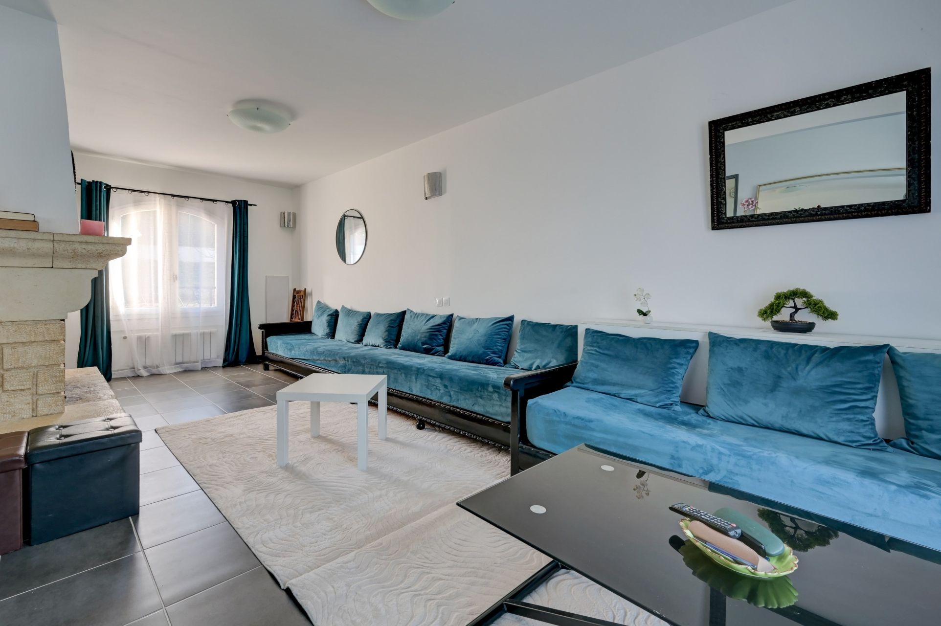 maison de luxe 8 Pièces en vente sur EGUILLES (13510)