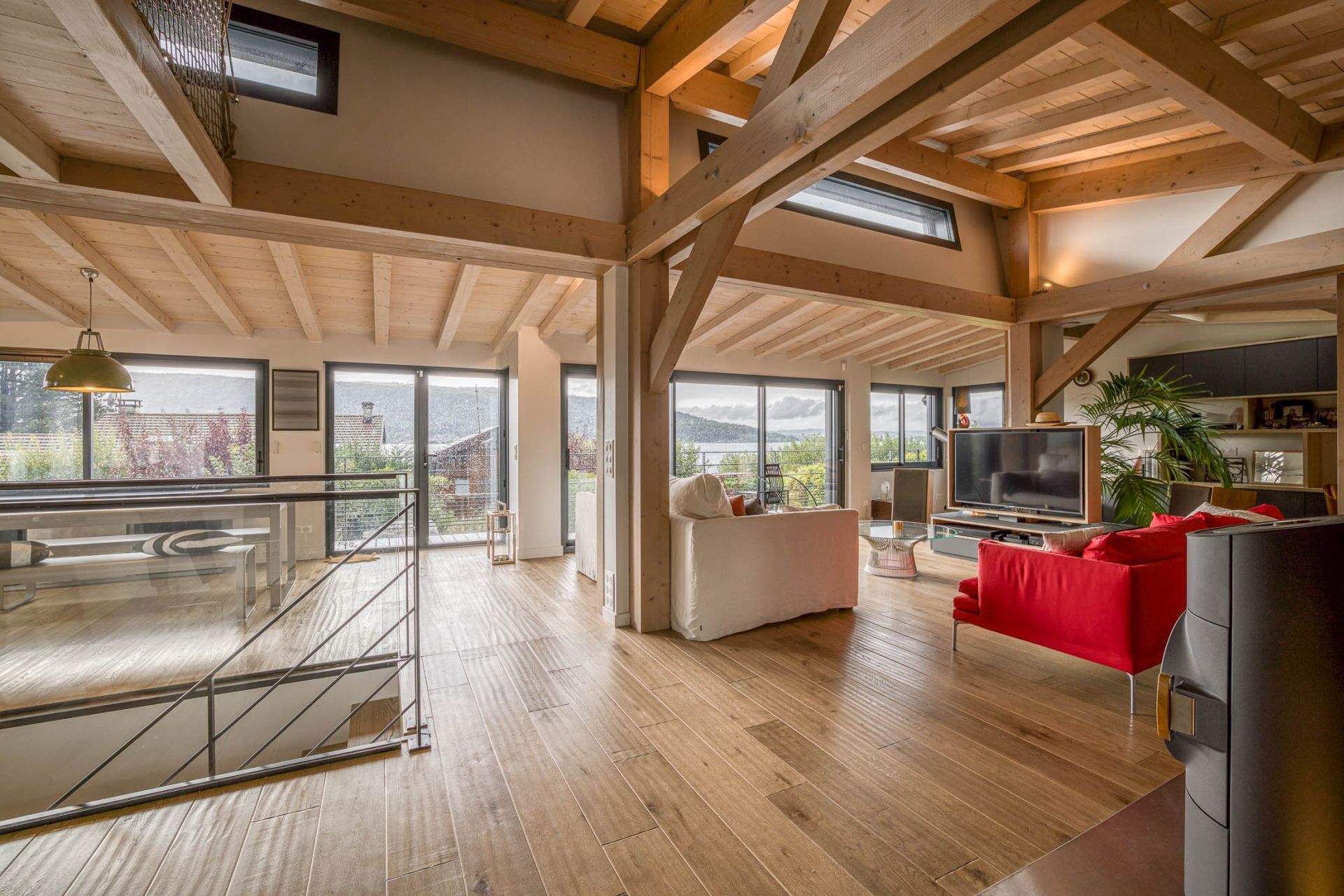 luxury house 5 Rooms for sale on VEYRIER DU LAC (74290)