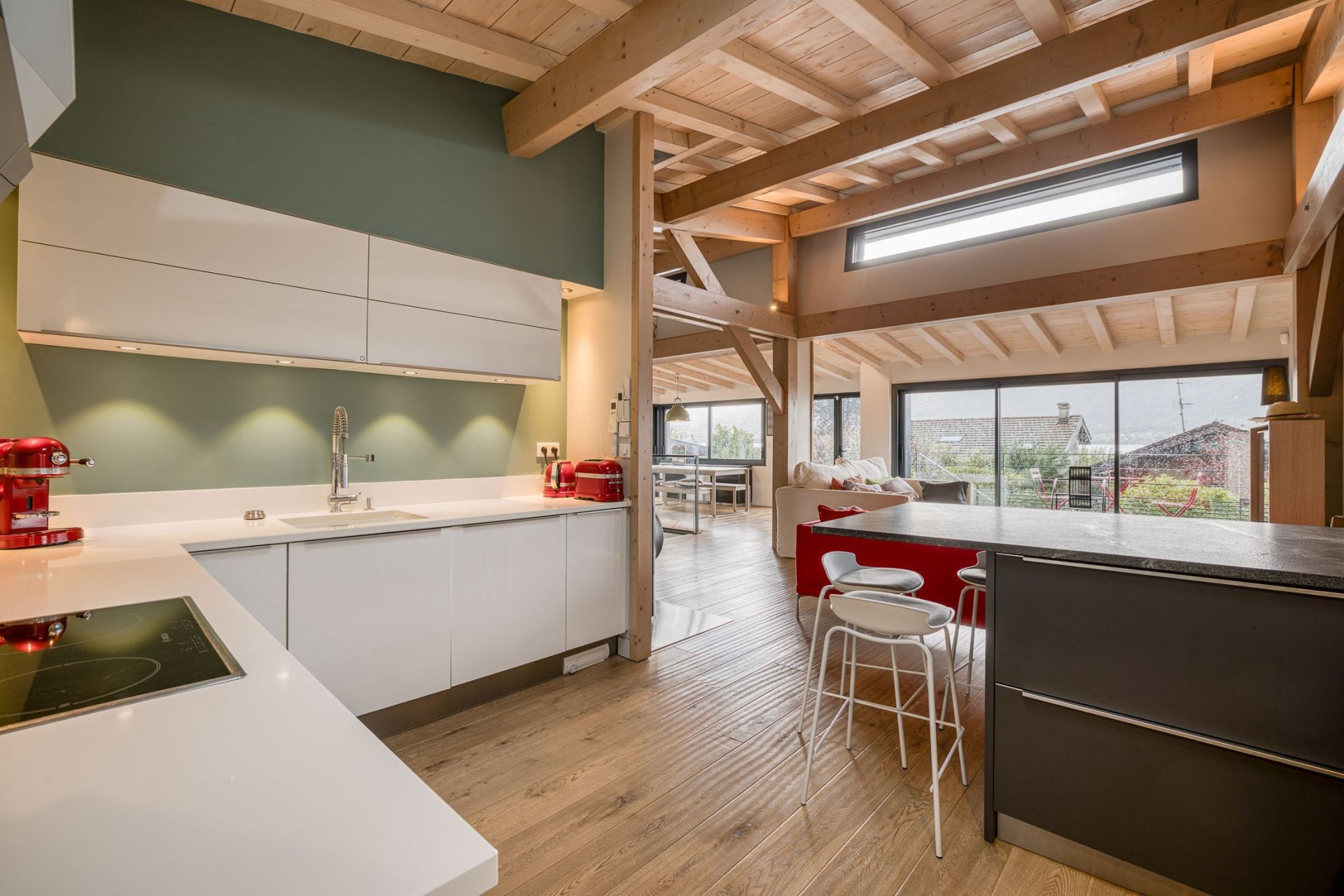 luxury house 5 Rooms for sale on VEYRIER DU LAC (74290)