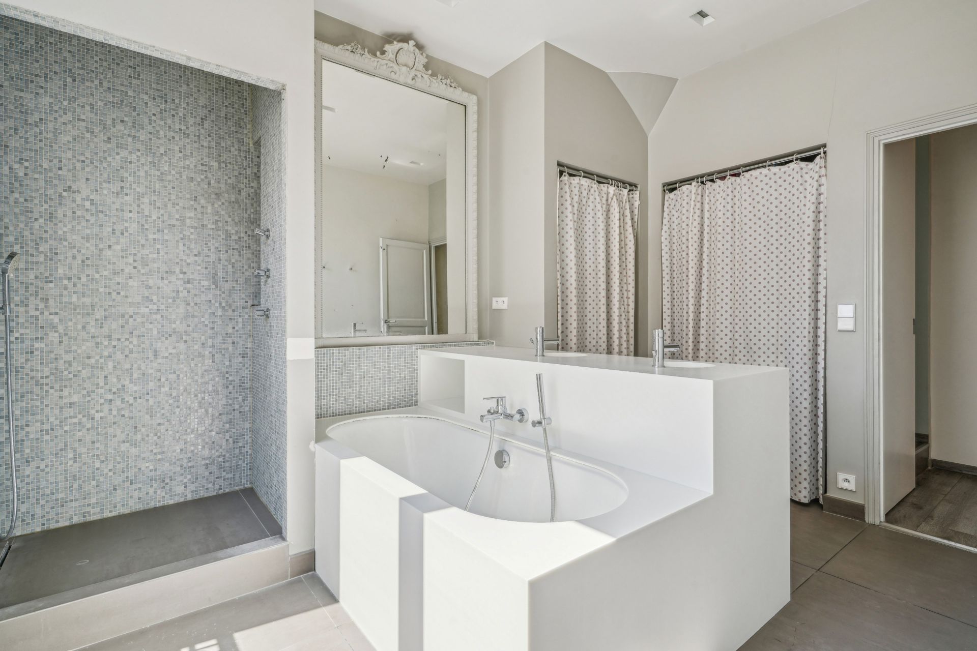 appartement de luxe 4 Pièces en vente sur PARIS (75017)