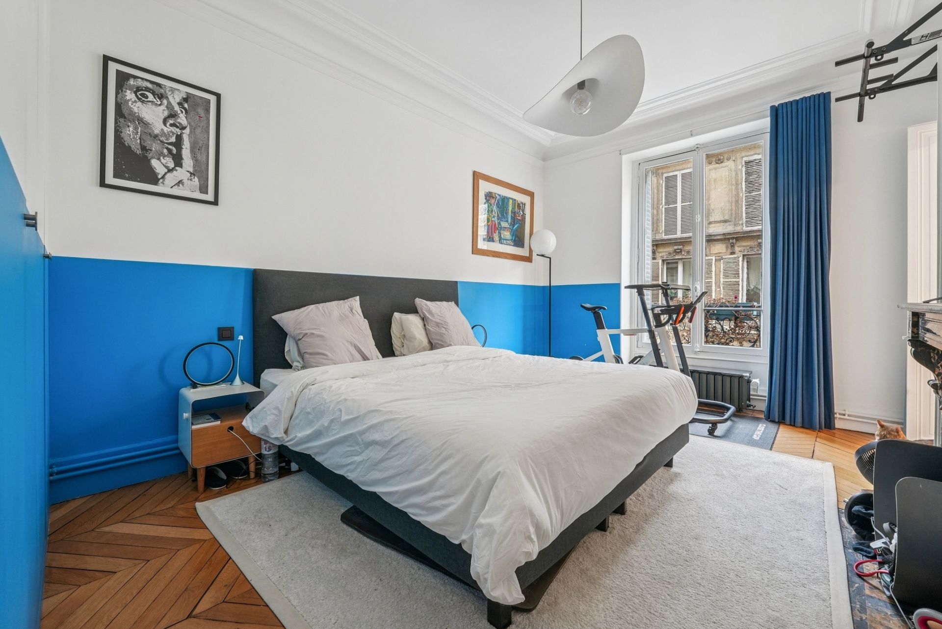 luxury apartment 5 Rooms for sale on PARIS (75008)