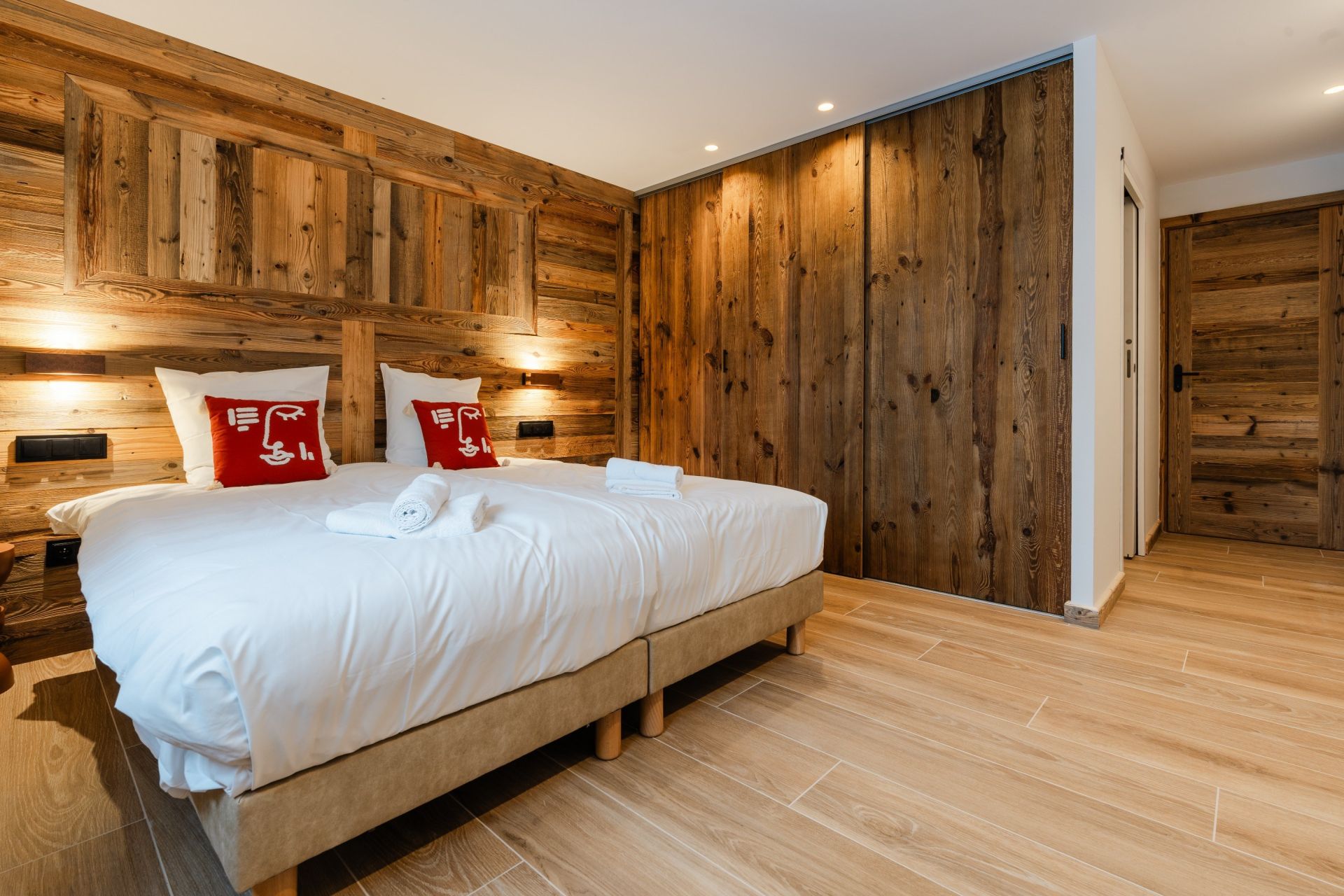 chalet de luxe 8 Pièces en vente sur FONT ROMEU ODEILLO VIA (66120)