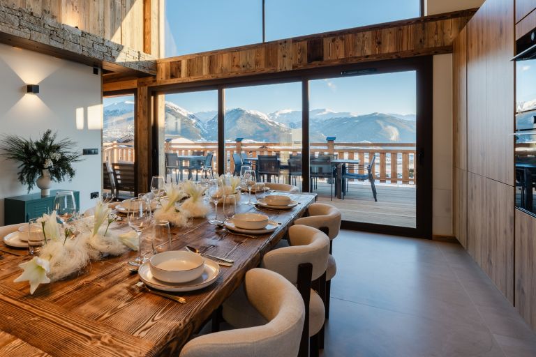 chalet de luxe 8 Pièces en vente sur FONT ROMEU ODEILLO VIA (66120)