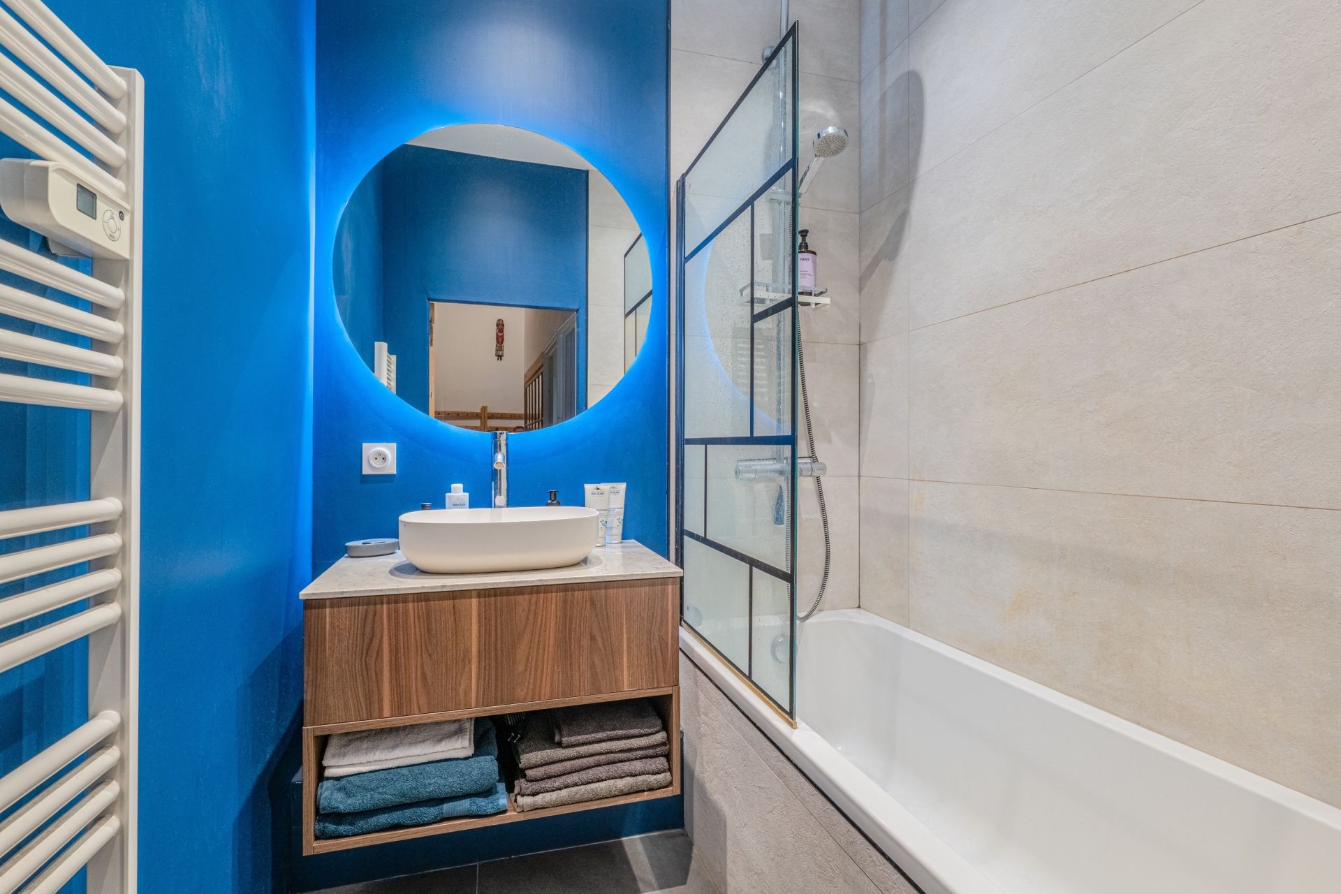 luxury apartment 3 Rooms for sale on LYON (69001)