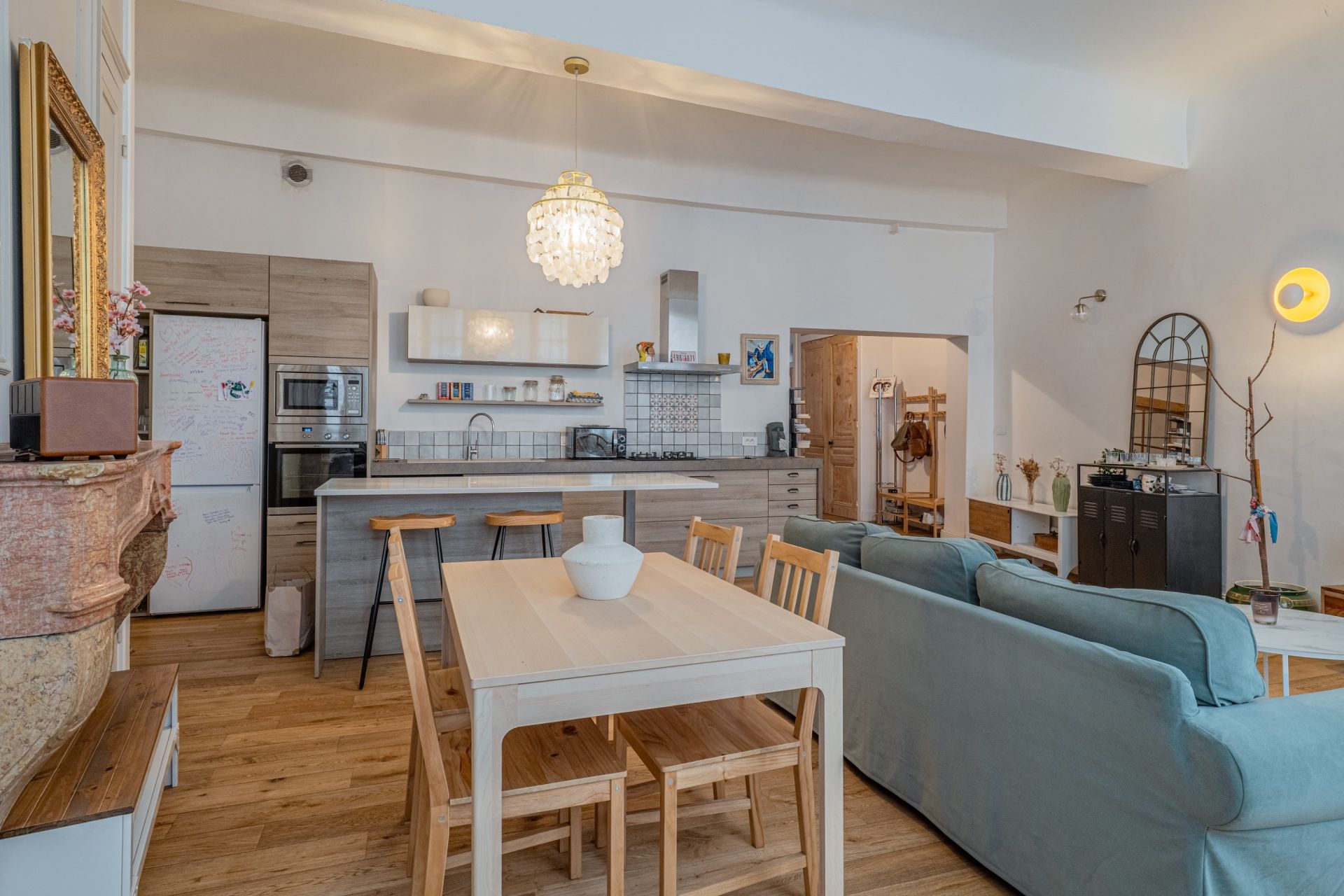 luxury apartment 3 Rooms for sale on LYON (69001)