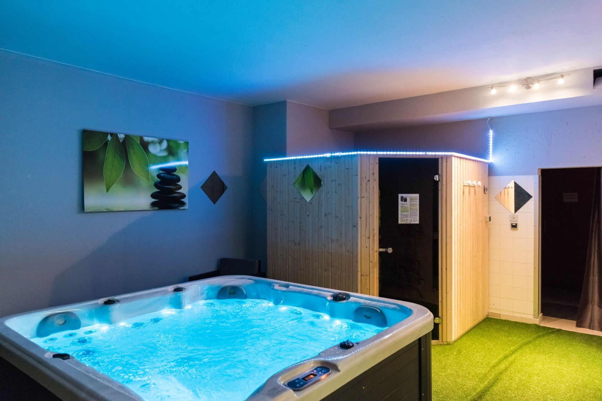 maison de luxe 48 Pièces en vente sur MONTIGNAC LASCAUX (24290)