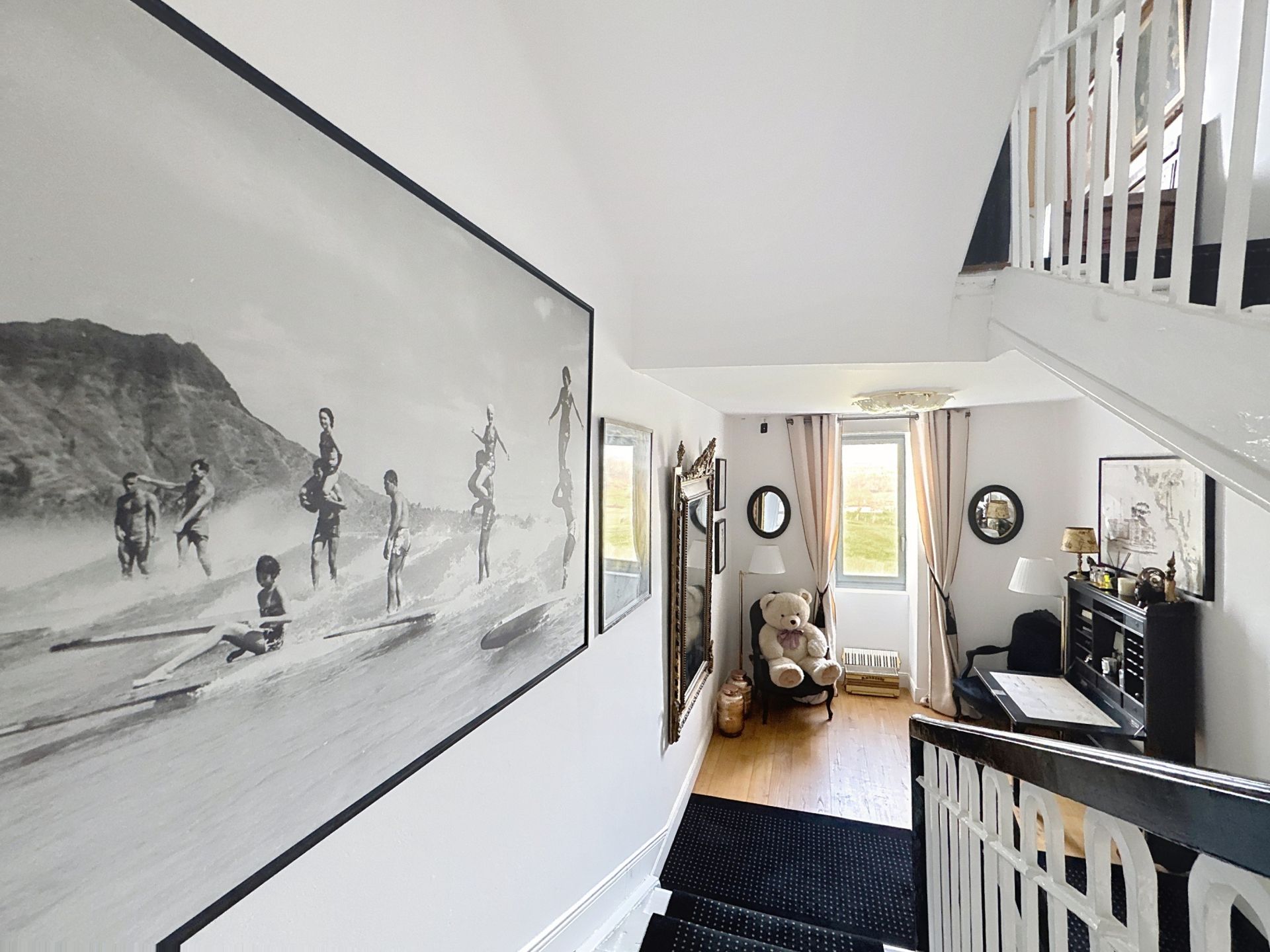 luxury house 11 Rooms for sale on GUICHE (64520)