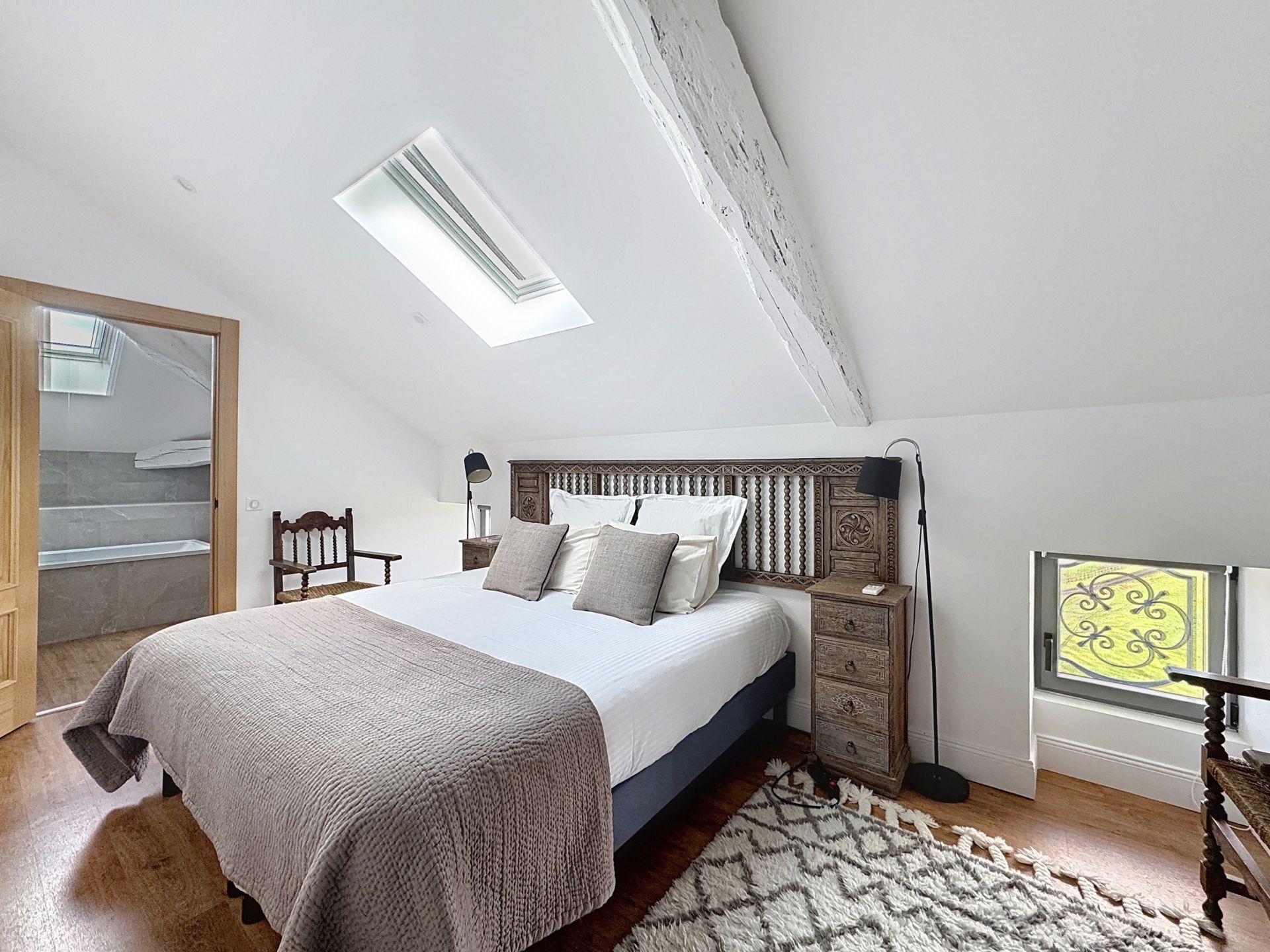 maison de luxe 11 Pièces en vente sur GUICHE (64520)