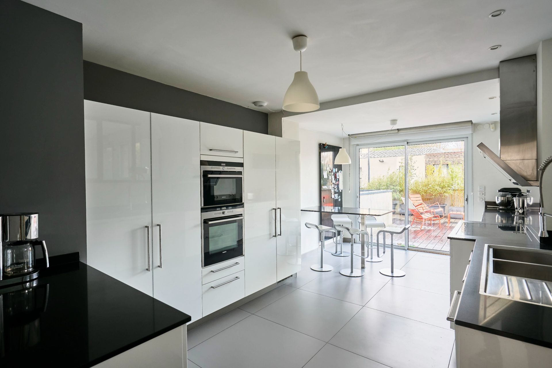 luxury apartment 5 Rooms for sale on LILLE (59800)