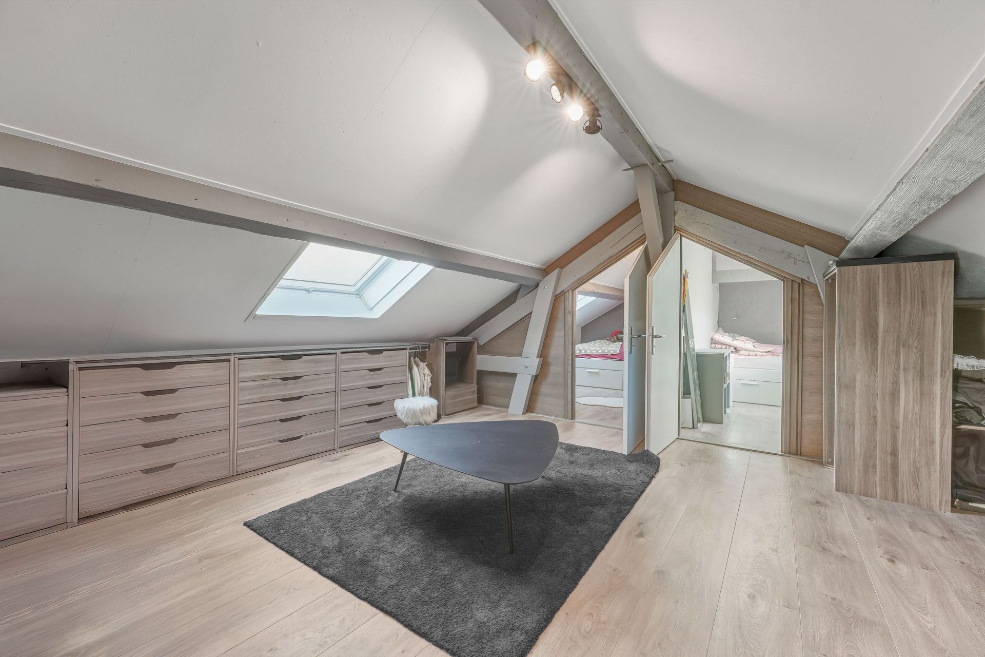 equestrian property 11 Rooms for sale on ST GENIS POUILLY (01630)