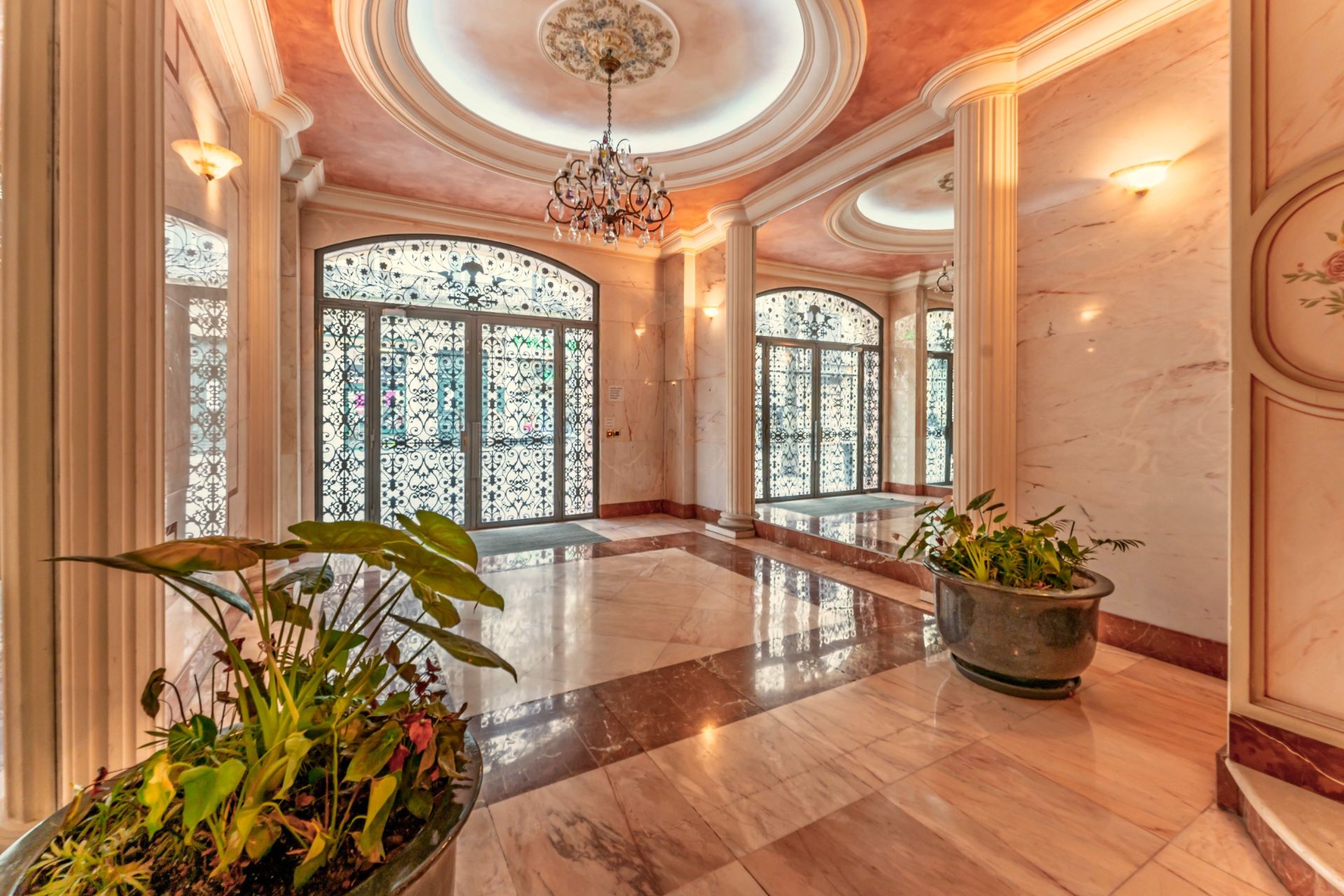 luxury apartment 4 Rooms for sale on MONTPELLIER (34000)